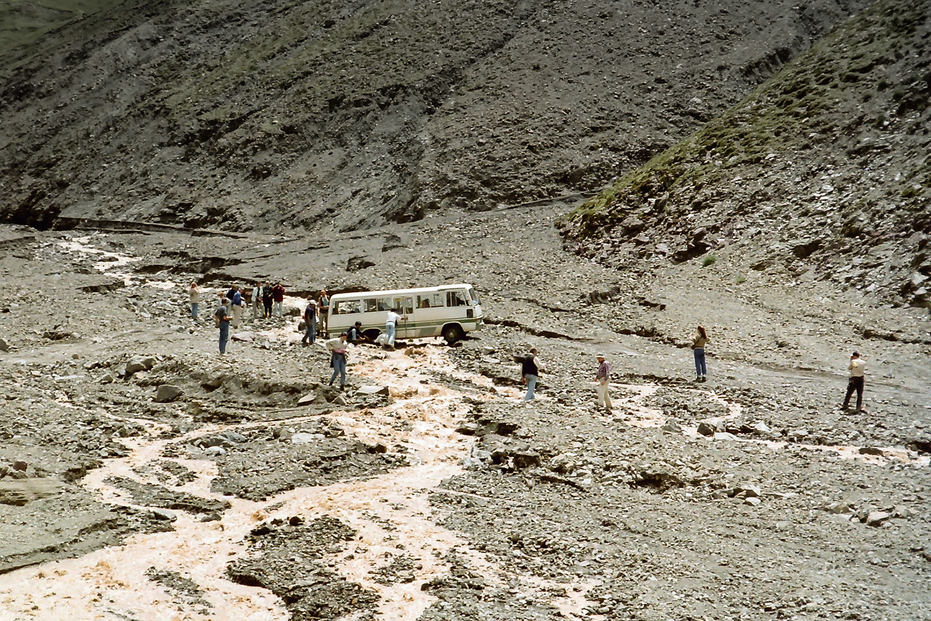 Langlong, Xizang, Tibet [Aug 1998]