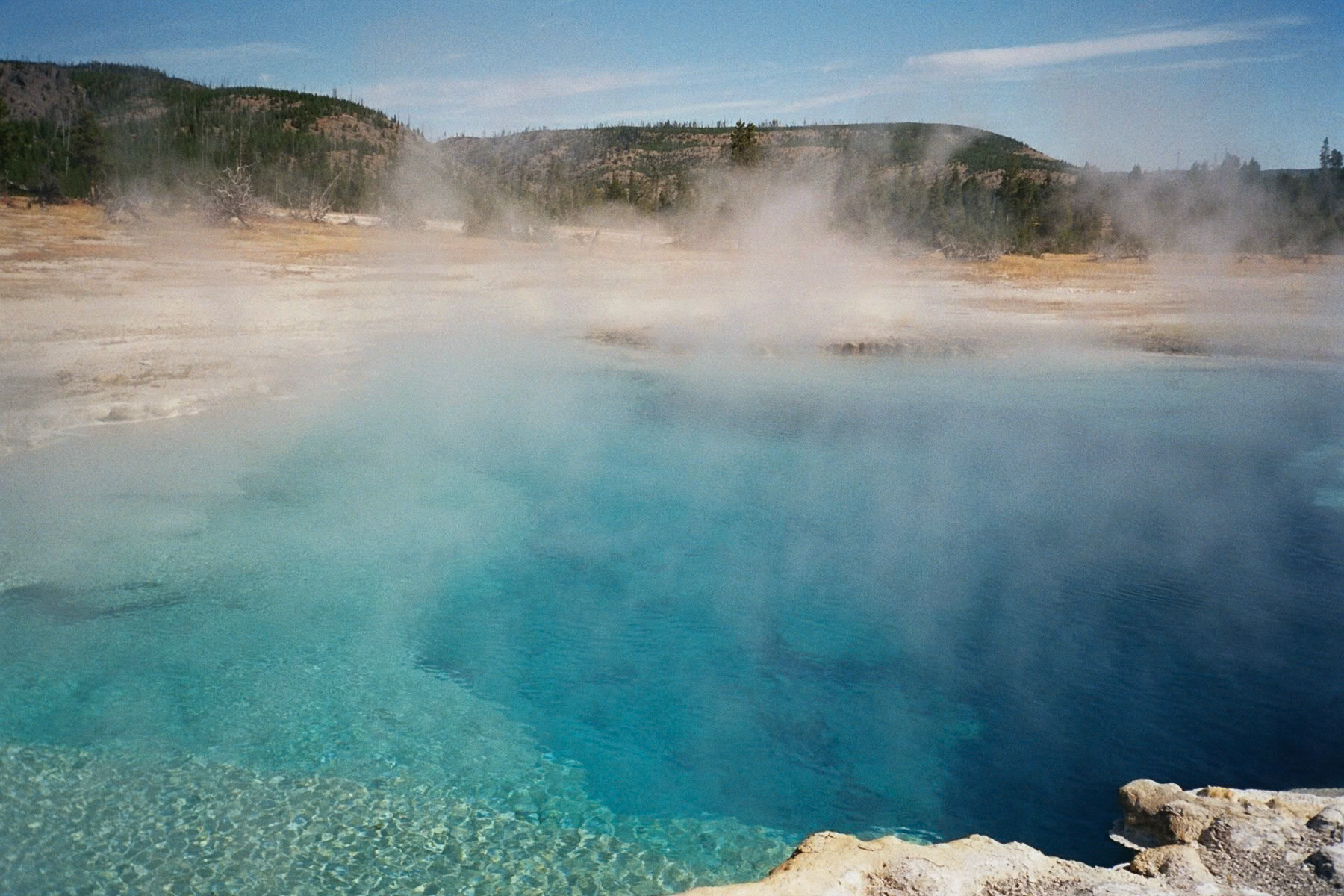 080820 - USA - Yellowstone Geysers - Grand Canyon of the Yellowstone - Chico Hot Springs