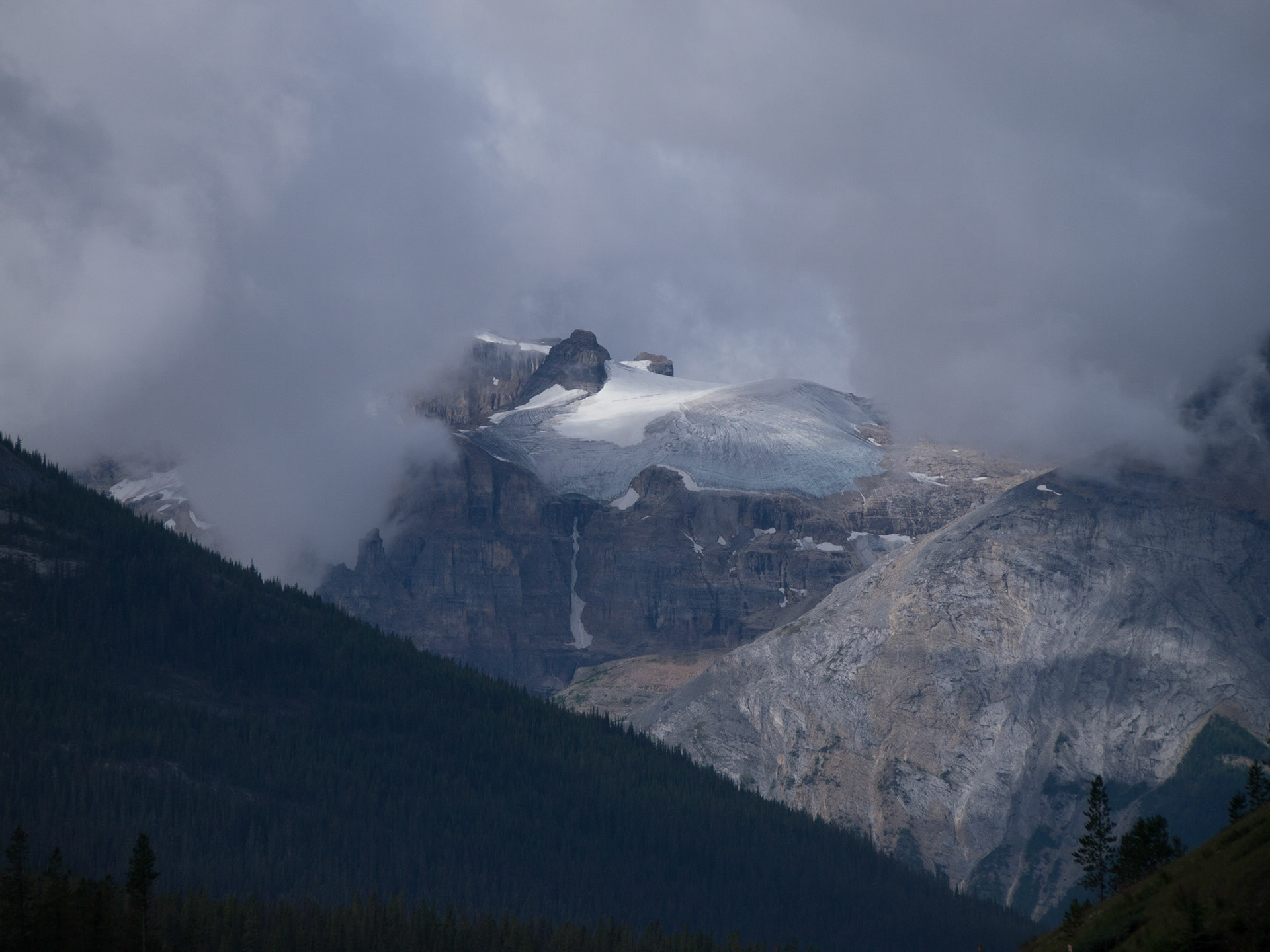 , Alberta, Canada [Aug 2014]