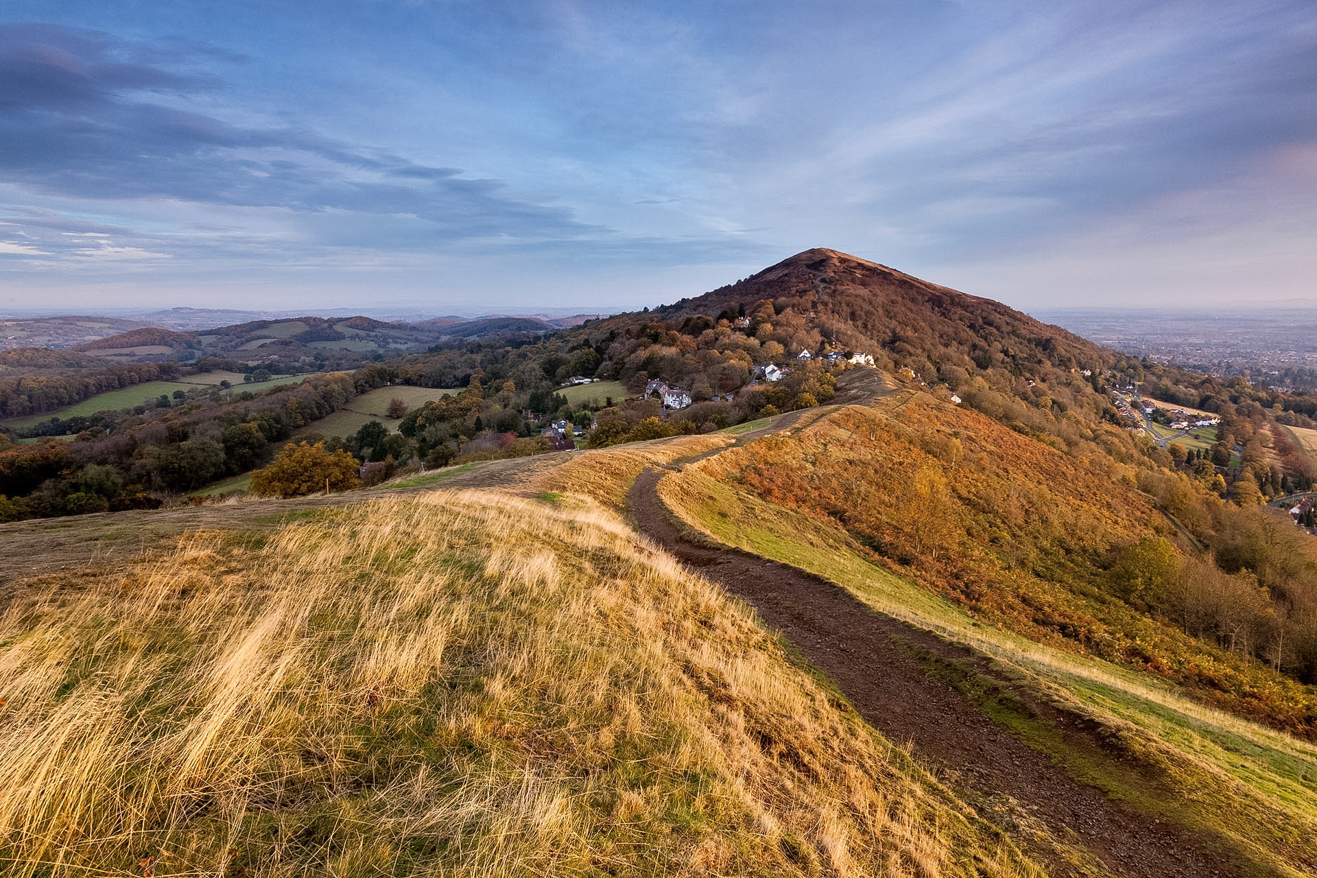 The view North along the Malvern Hills ridge to the Worcestershire beacon