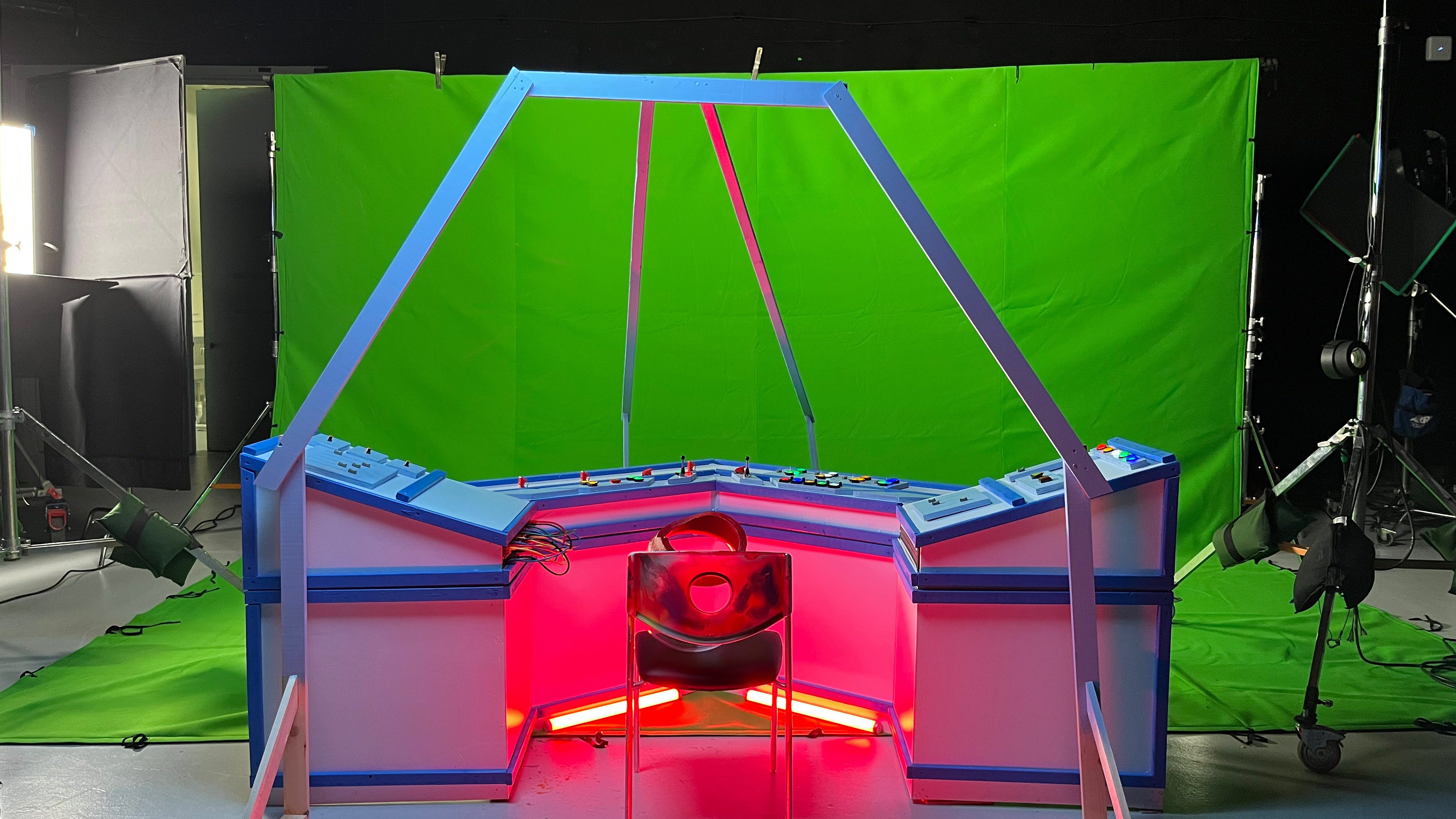 FULL VIEW OF SPACESHIP COCKPIT