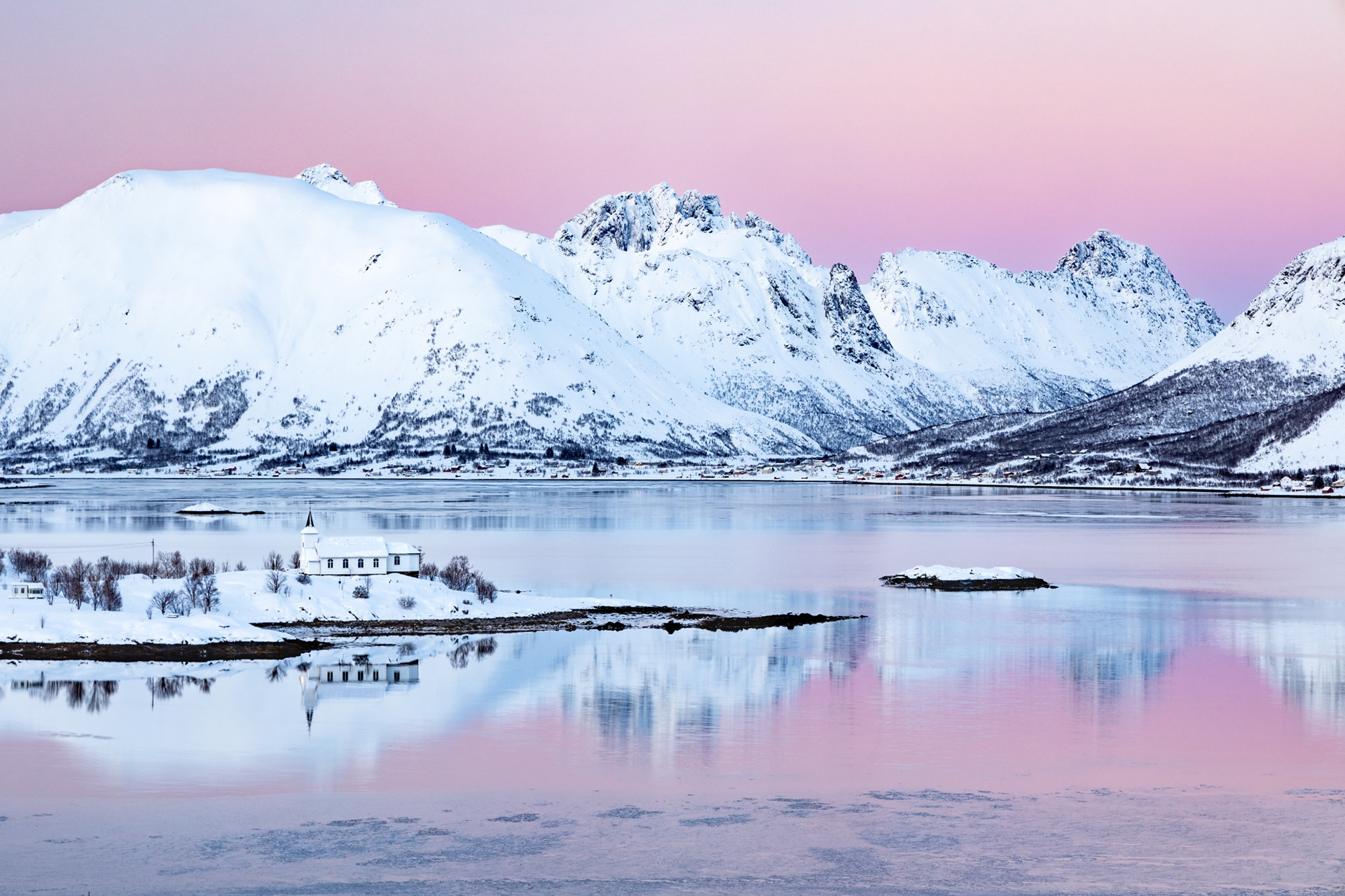 Austnesfjorden - Lofoten Islands