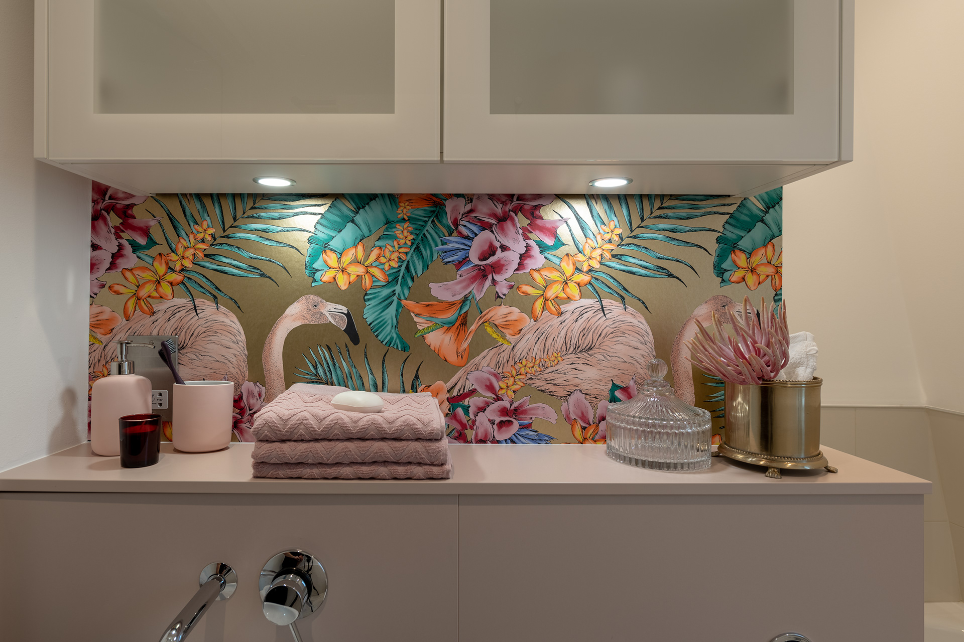 Häcker Kitchen Showroom by London based comercial photographer - Marcin Noga