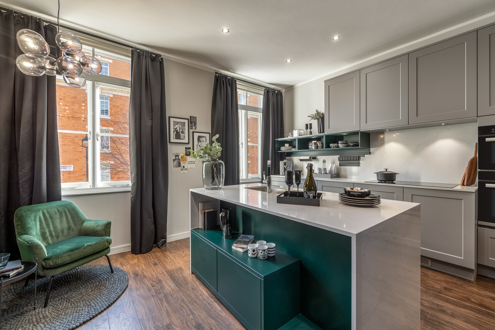 Häcker Kitchen Showroom by London based comercial photographer - Marcin Noga