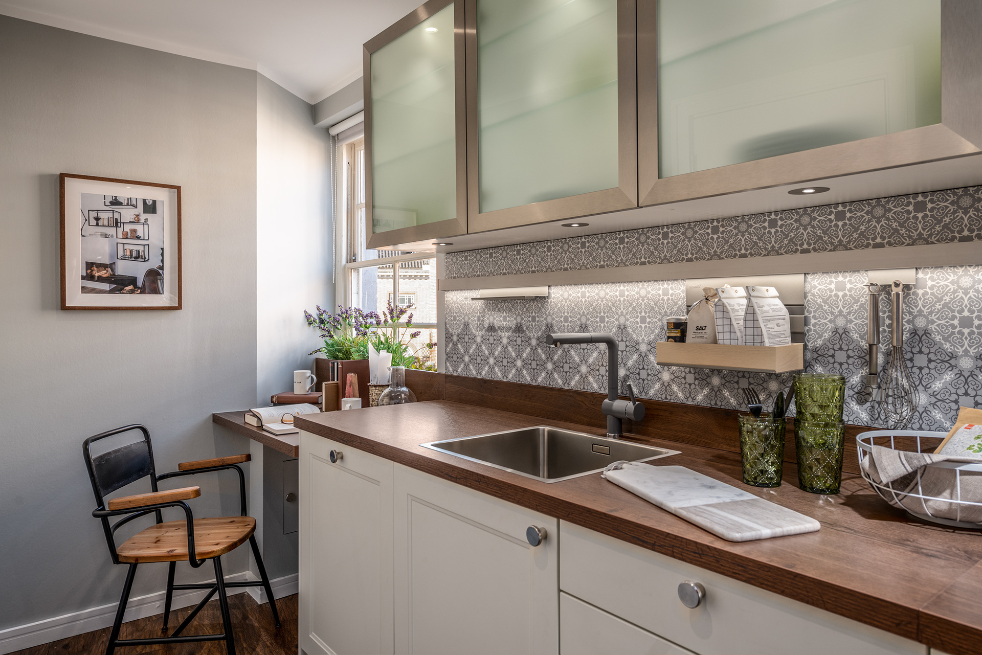 Häcker Kitchen Showroom by London based comercial photographer - Marcin Noga