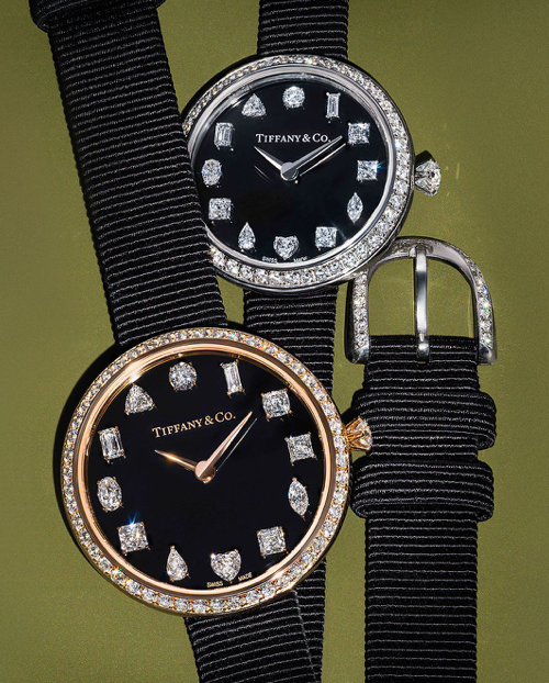 Montres avec diamants Tiffany L’expertise du savoir-faire suisse. Les diamants les plus brillants au monde. Des montres d’exception.