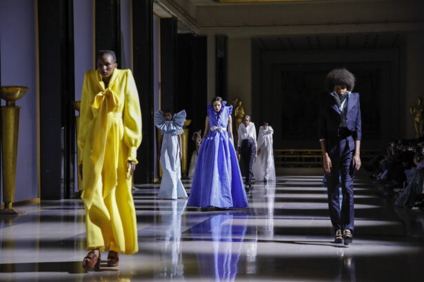 Le défilé Haute Couture Viktor&Rolf printemps-été 2022