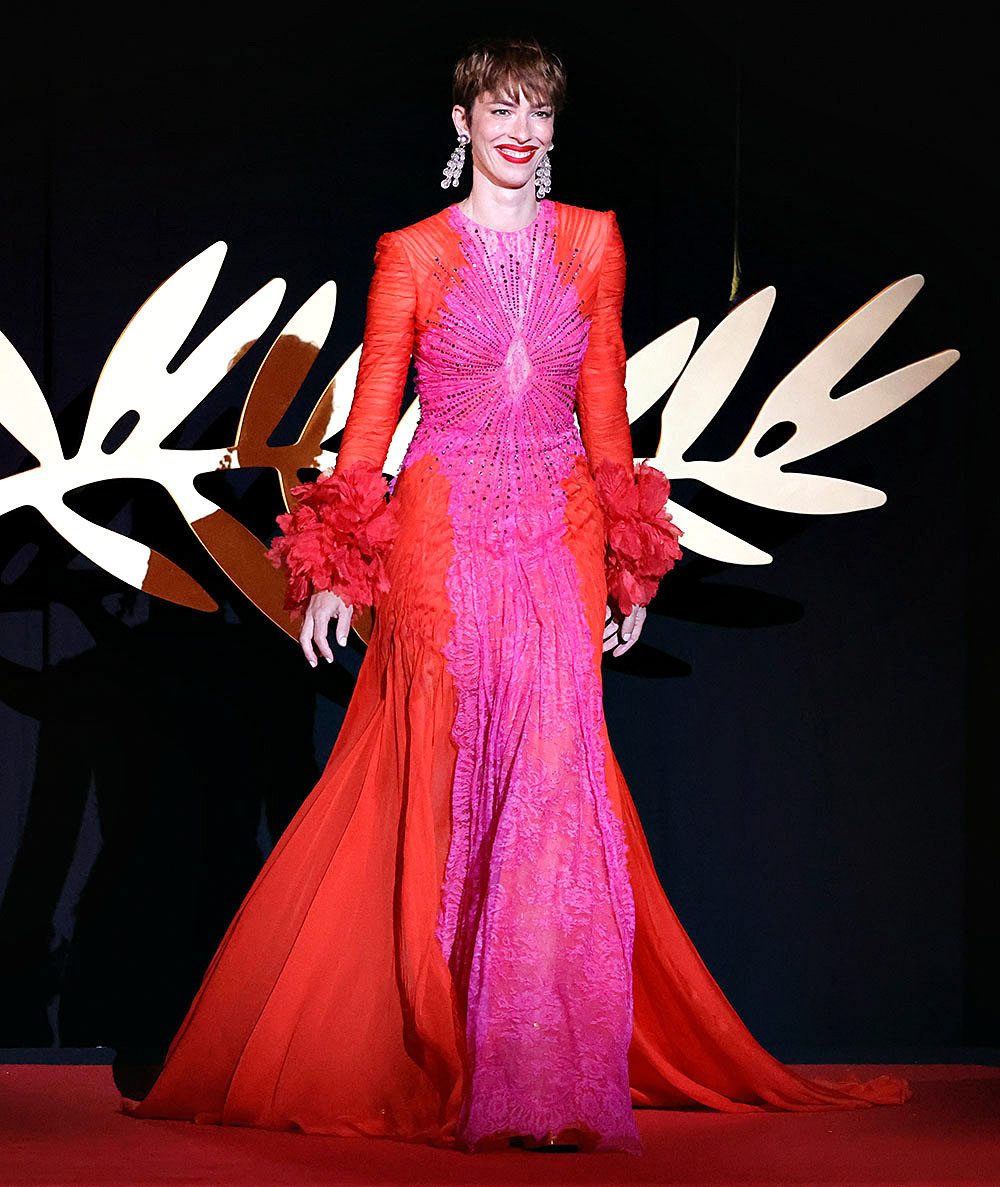 Rebecca Hall en robe Gucci à la 75e édition du Festival de Cannes