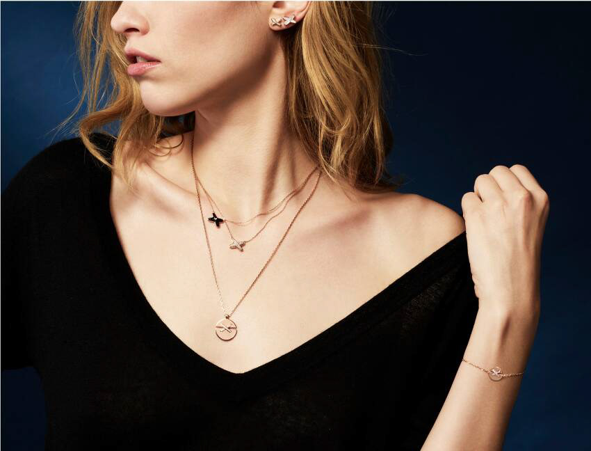 Puces d’oreilles & pendentifs Jeux de Liens, pendentif & bracelet Jeux de Liens Harmony © Chaumet