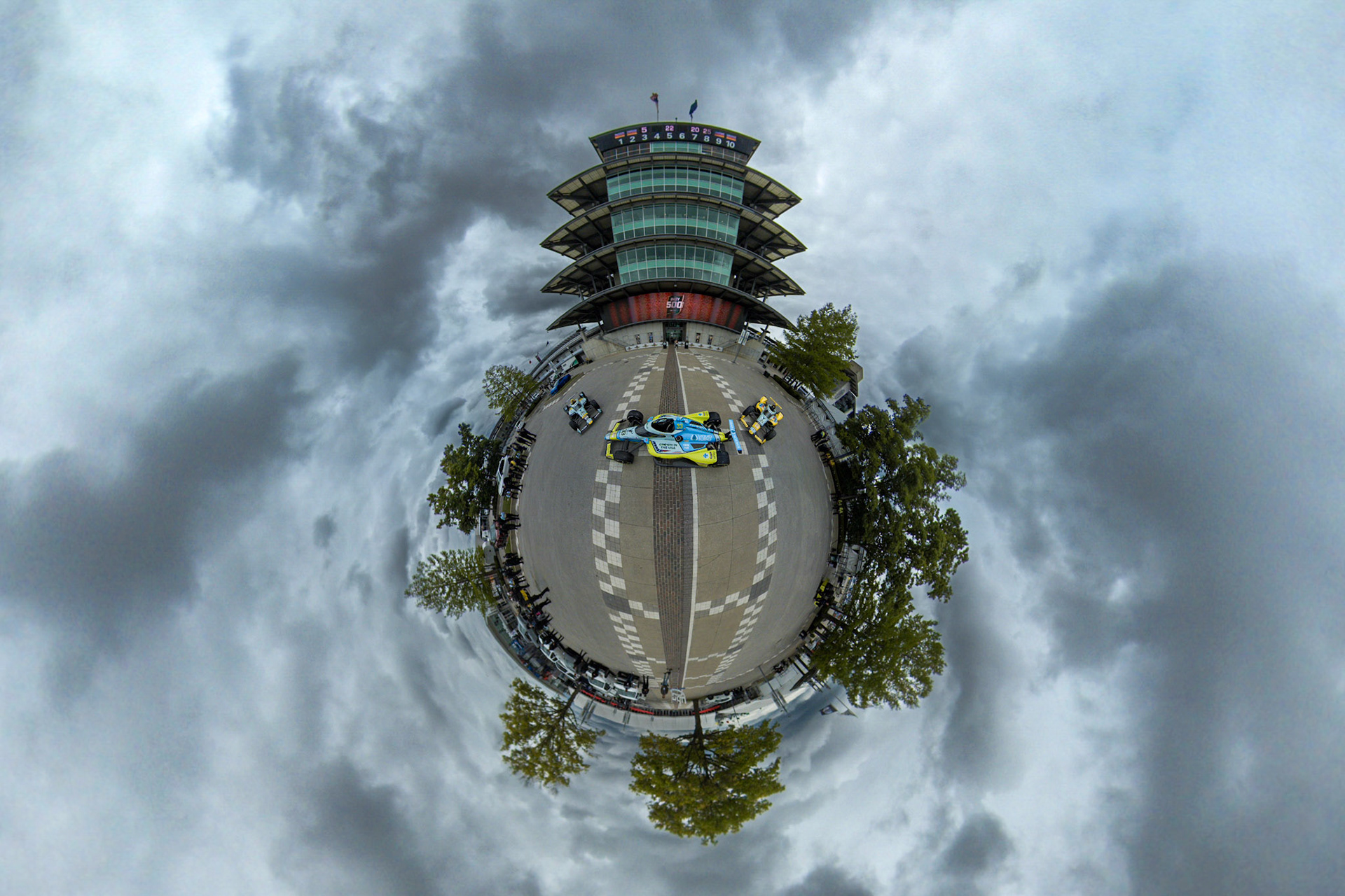 #20: Alexander Rossi, Ed Carpenter Racing Chevrolet, #33: Ed Carpenter, Ed Carpenter Racing Chevrolet, #21: Christian Rasmussen, Ed Carpenter Racing ChevroletNTT Indycar Series Indy 500 at Indianapolis Motor Speedway©2025 Logan Whitton / Stillhouse