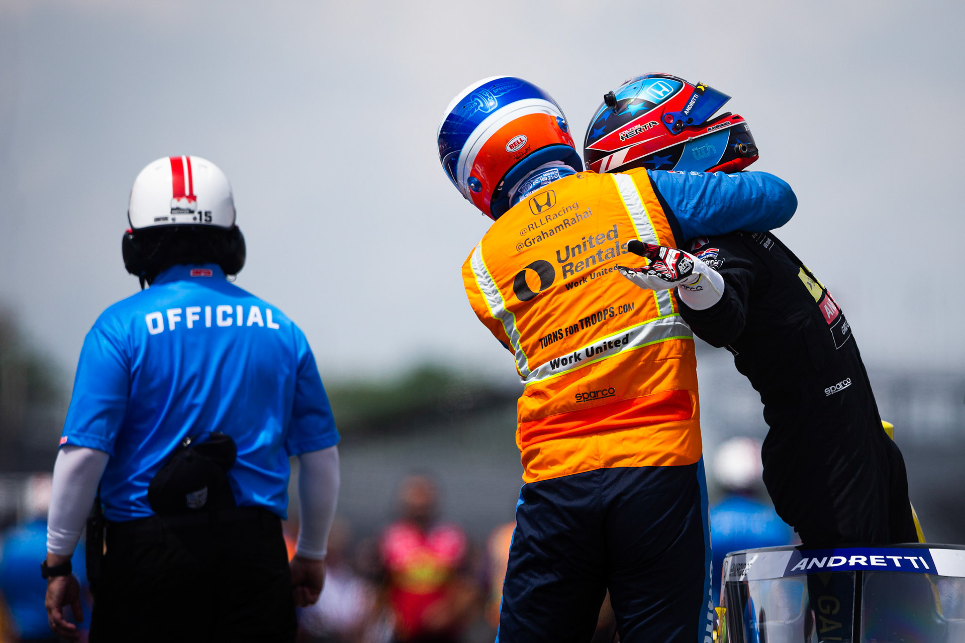 #15: Graham Rahal, Rahal Letterman Lanigan Racing Honda, #26: Colton Herta, Andretti Autosport Honda