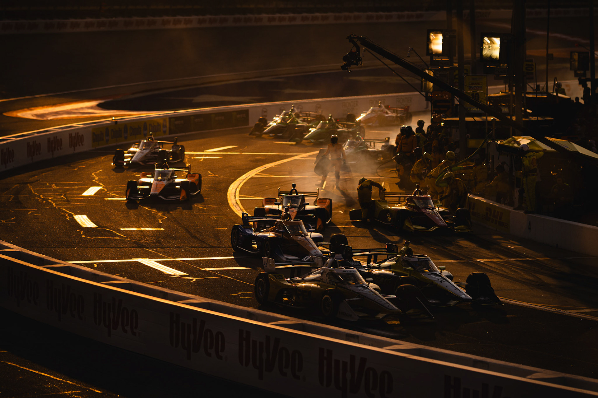 #3: Scott McLaughlin, Team Penske Chevrolet, #26: Colton Herta, Andretti Autosport Honda