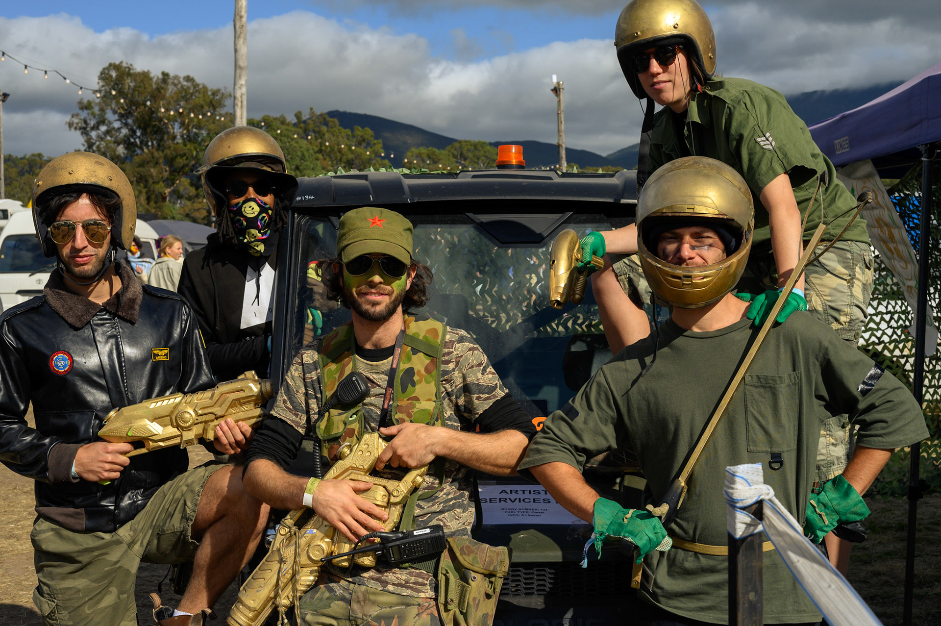 L-R: Gus, Cali, Rohan, Nikki (rear), Mazzz