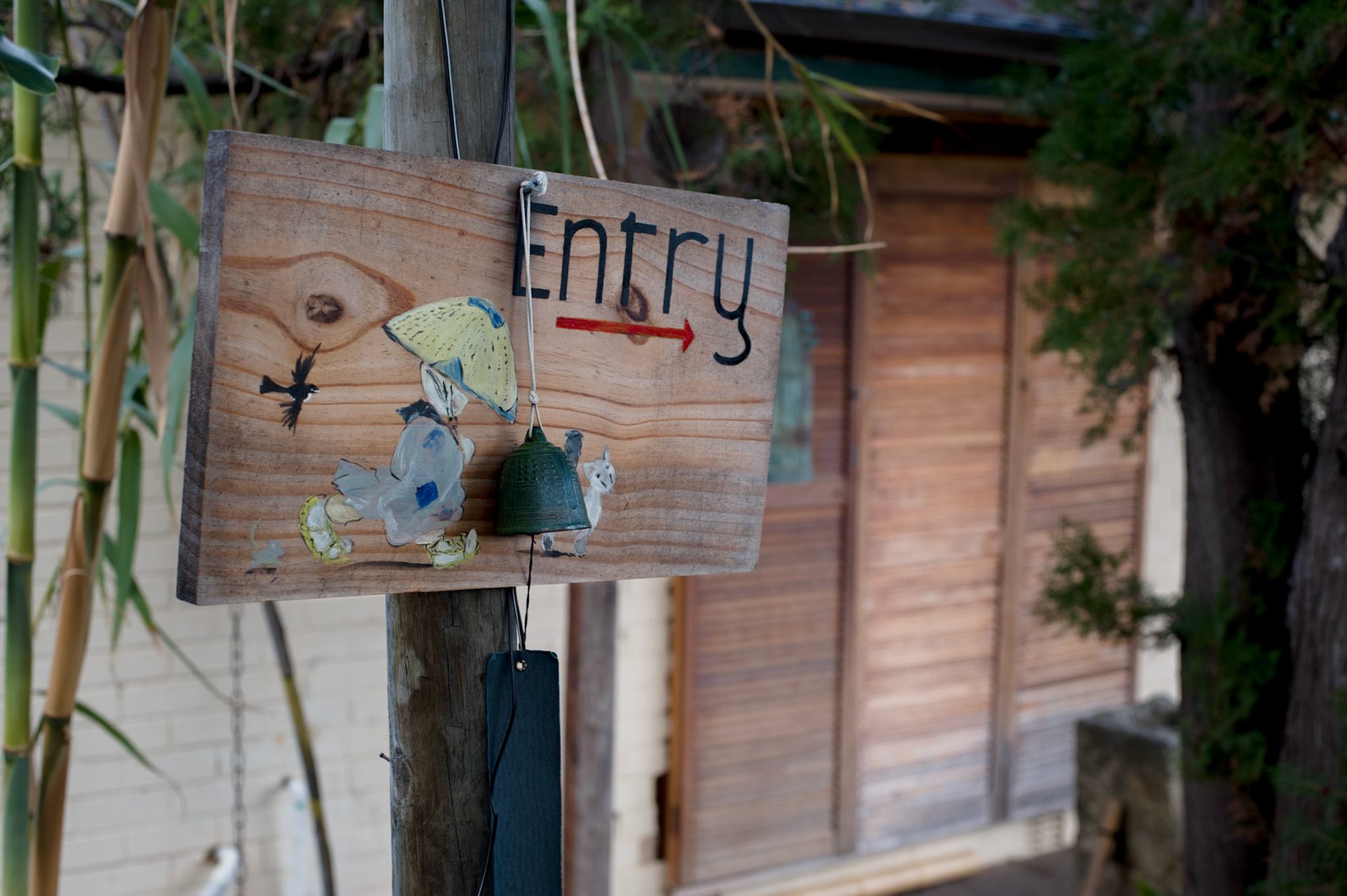 In the back streets of a Fremantle suburb is a Rinzai Zen temple. Converted from a classic 1960's brick and tile house, the Zendo offers meditation, calligraphy, and kobudo. The monk - founder and sole resident -  is an artist in many forms, including Japanese style cariatures.