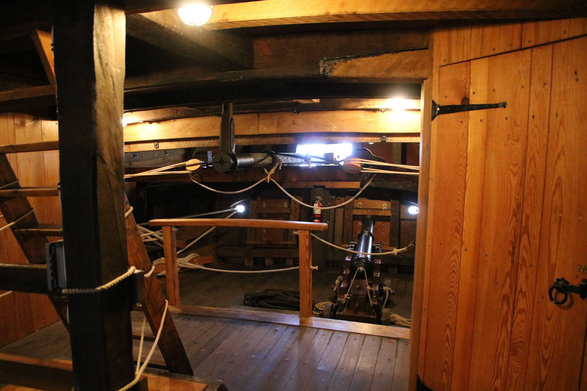 inside the mayflower II