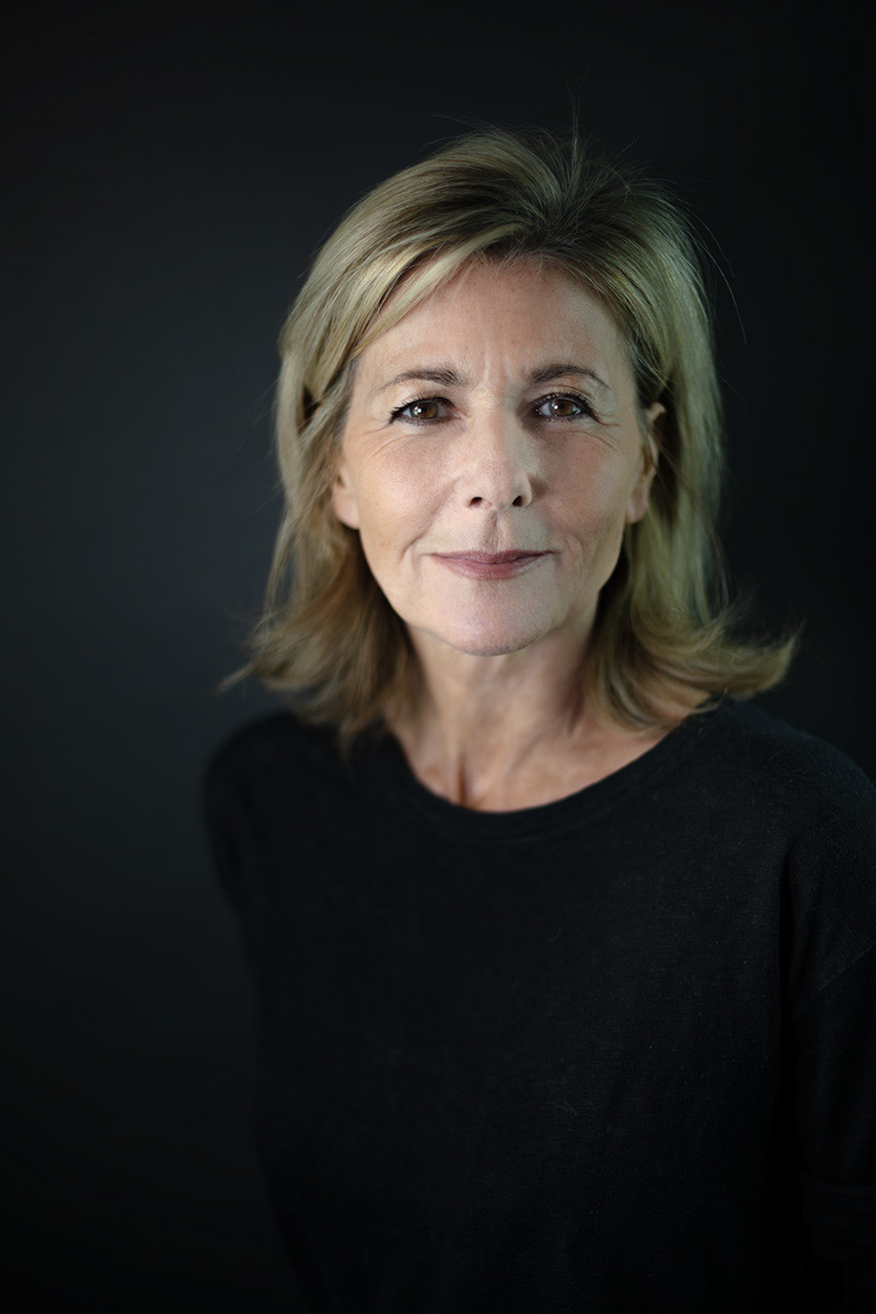 CLAIRE CHAZAL