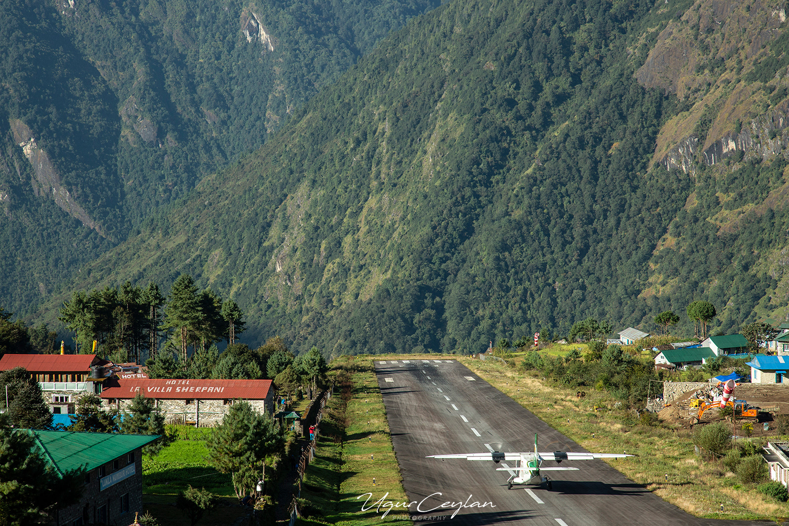 Dornier DO228 - Tara Air [LUA]