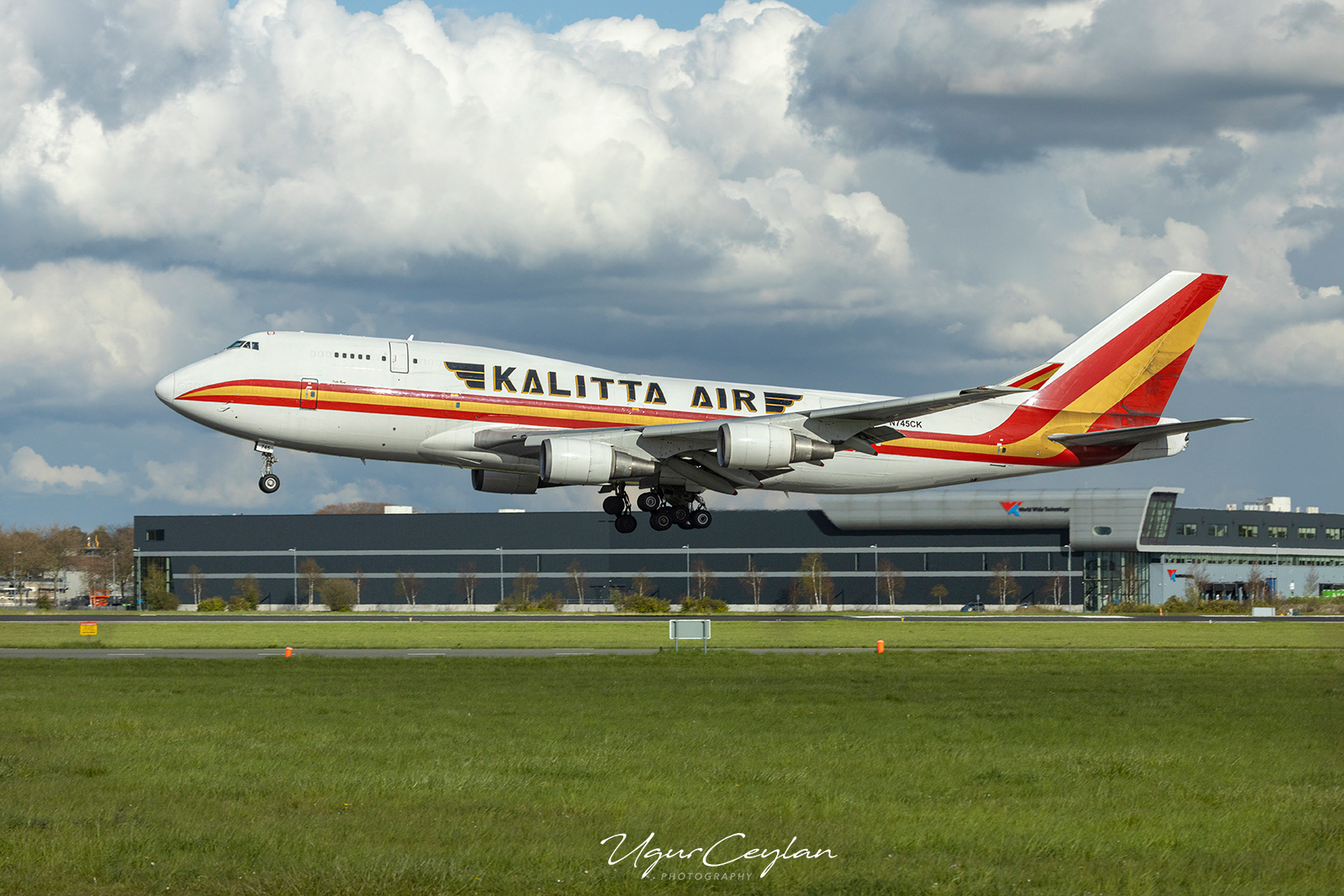 Boeing 747-400 - Kalitta Air [AMS]