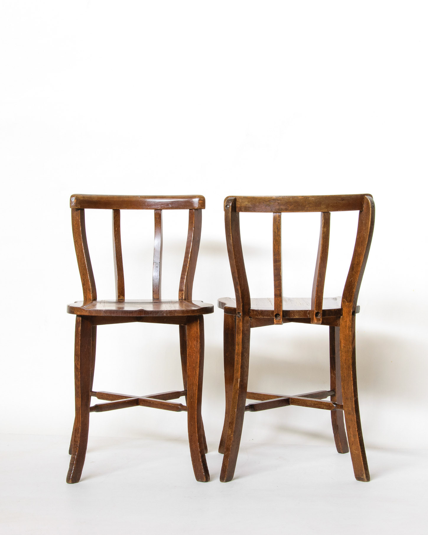 1920s bar‑back chairs