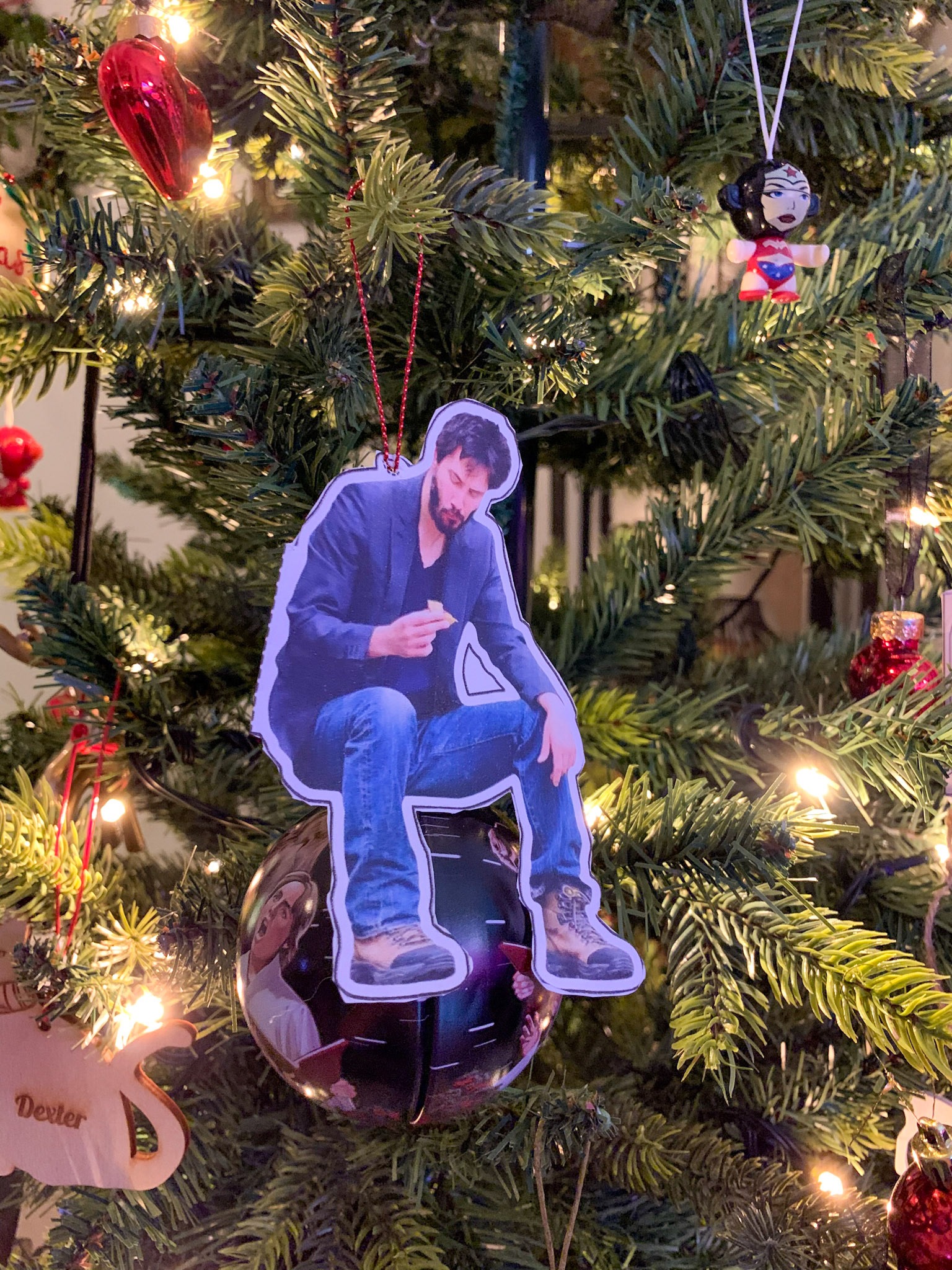 Keanu Lunch - Christmas Decoration Cutout Bauble Topper On Tree