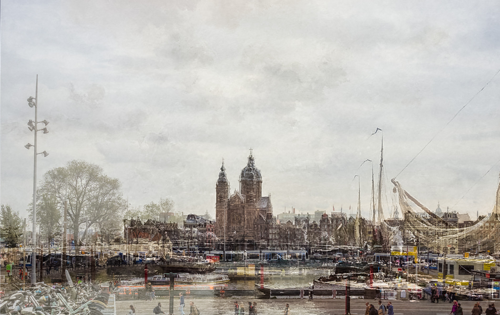 Zicht op St Nicolaaskerk met haven