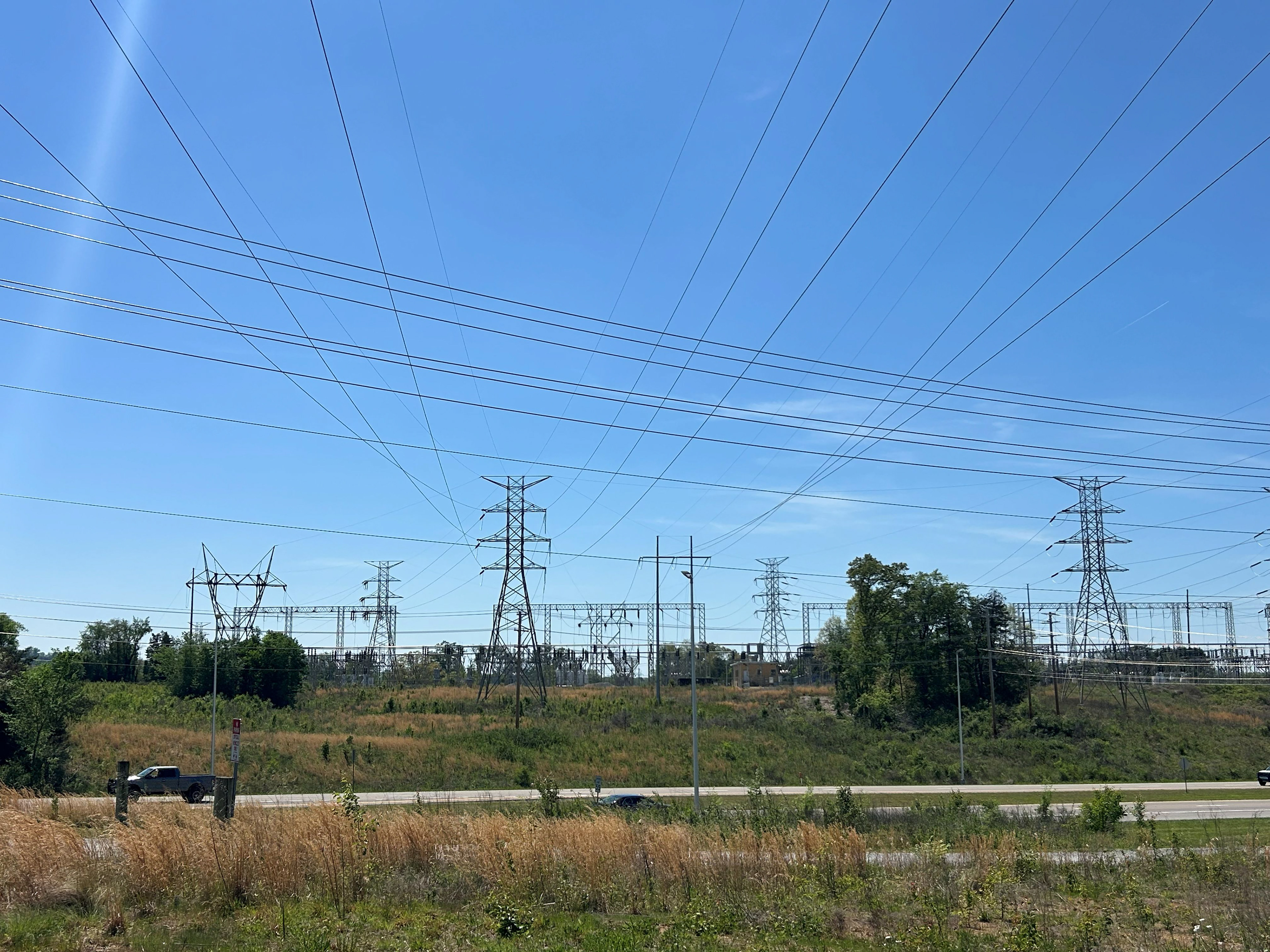 Site Image 5 - Collection of Power Lines and Power Towers Near Alcoa Switching Substation