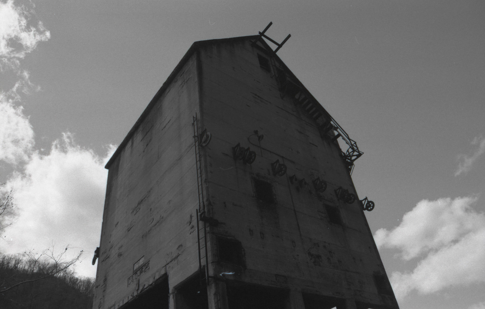 © 2022 addy4all. All rights reserved.