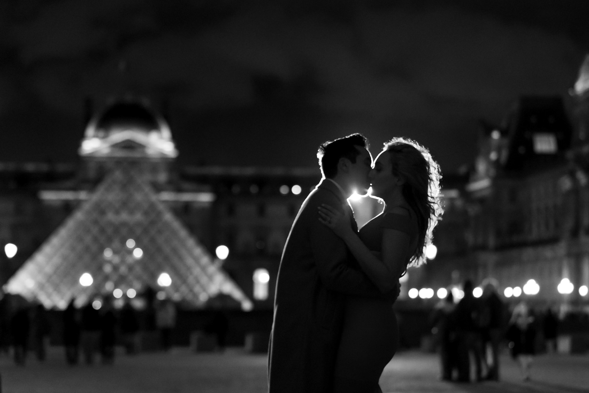 Love at the Louvre, Paris