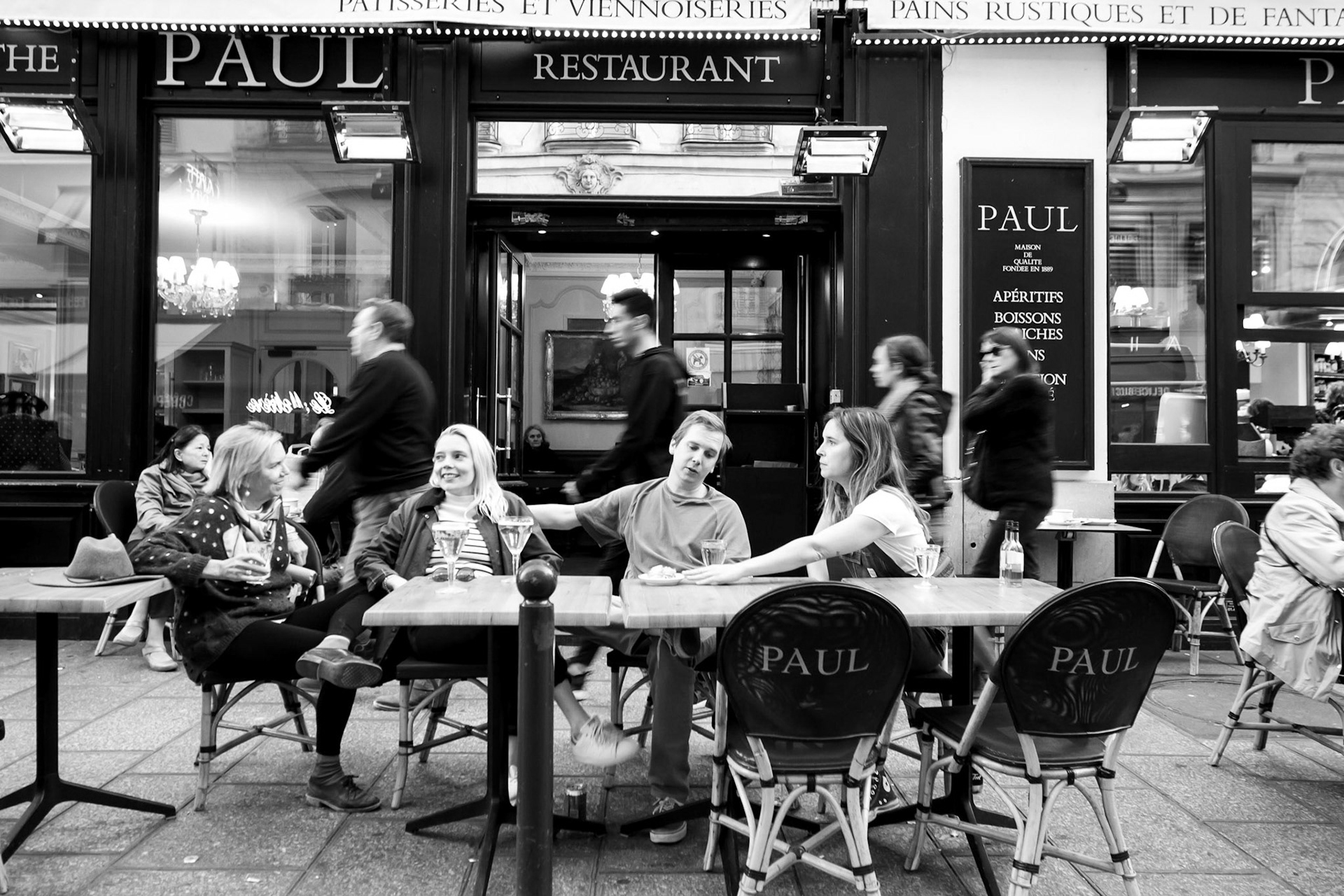 Family holidays! Vacation Photographer in Paris, France.