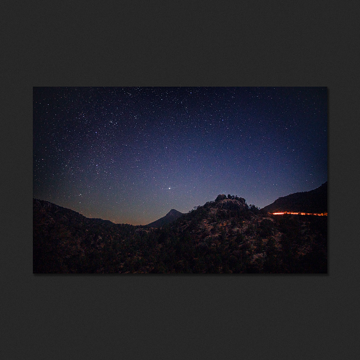 La sierra de Santiago bajo las estrellas