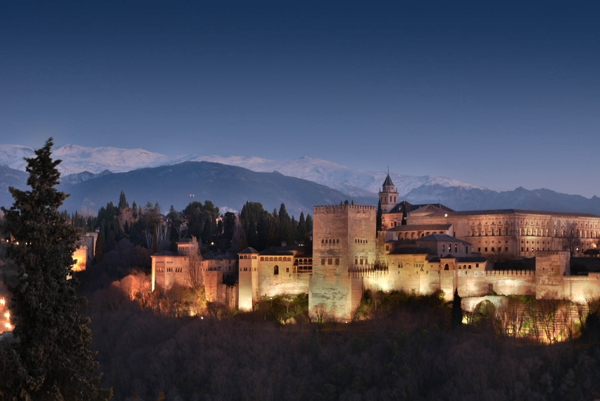 Granada Evening, 2017