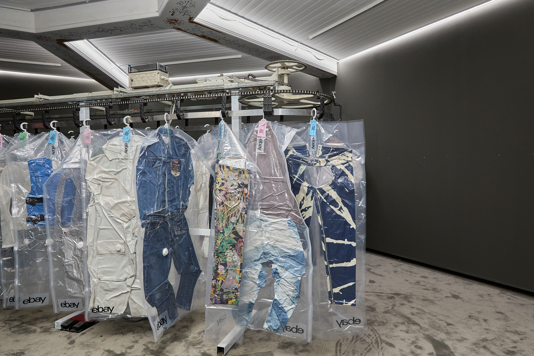 Shayne Oliver's Archetypes at Schinkel Pavillion