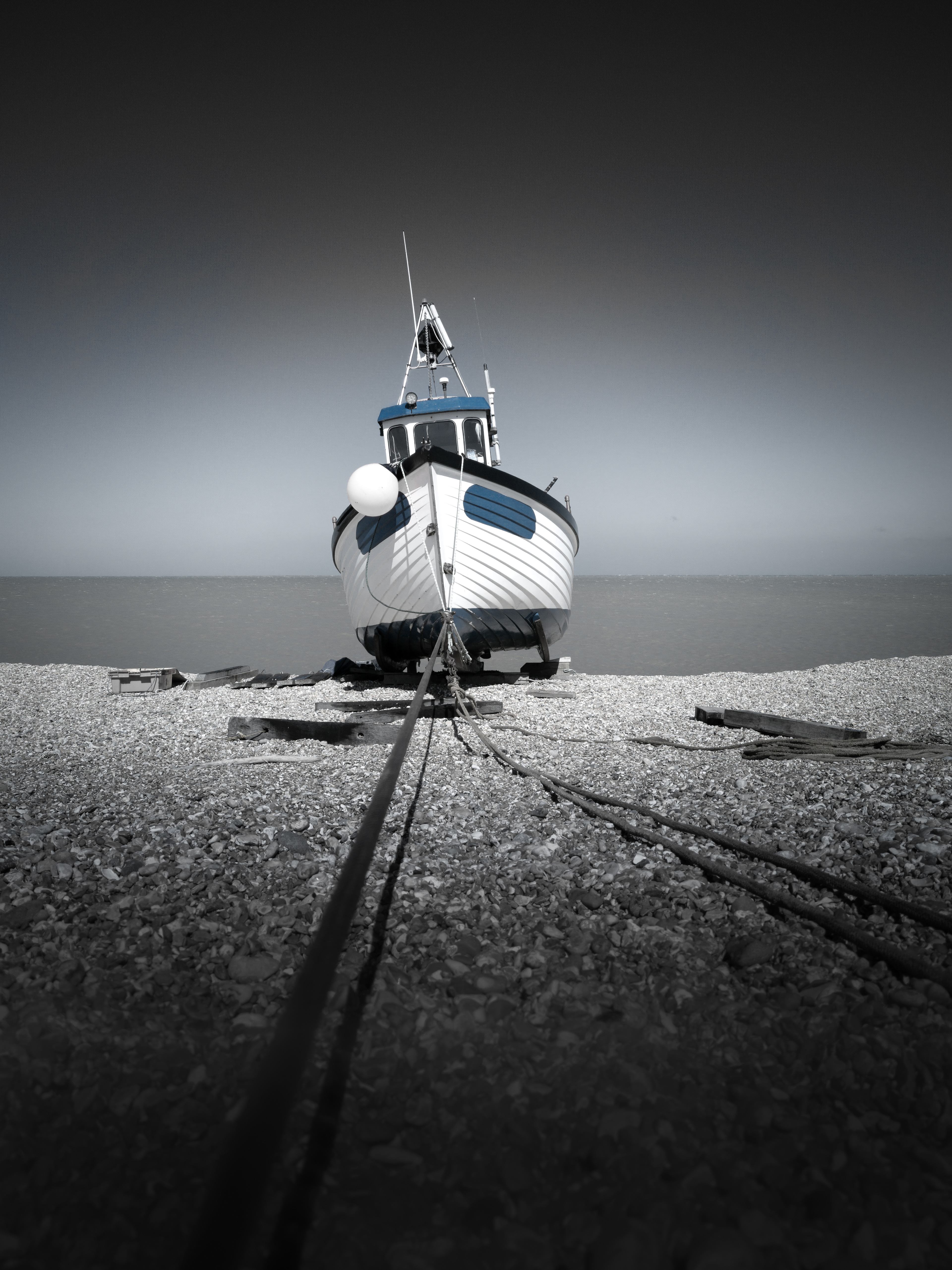 F I S H I N G  B O A T