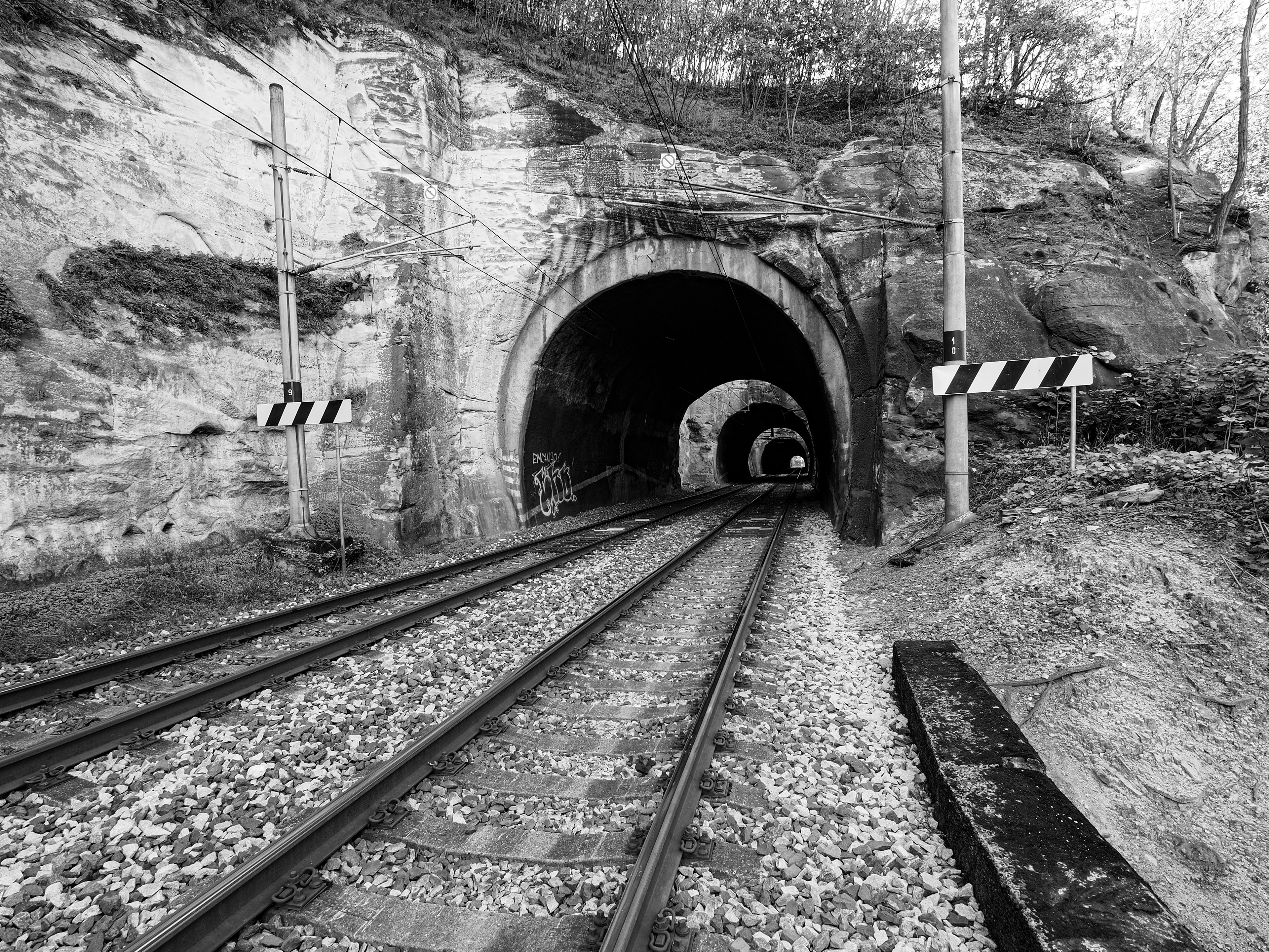 Tunel mezi Kralupy a Nelahozevsí