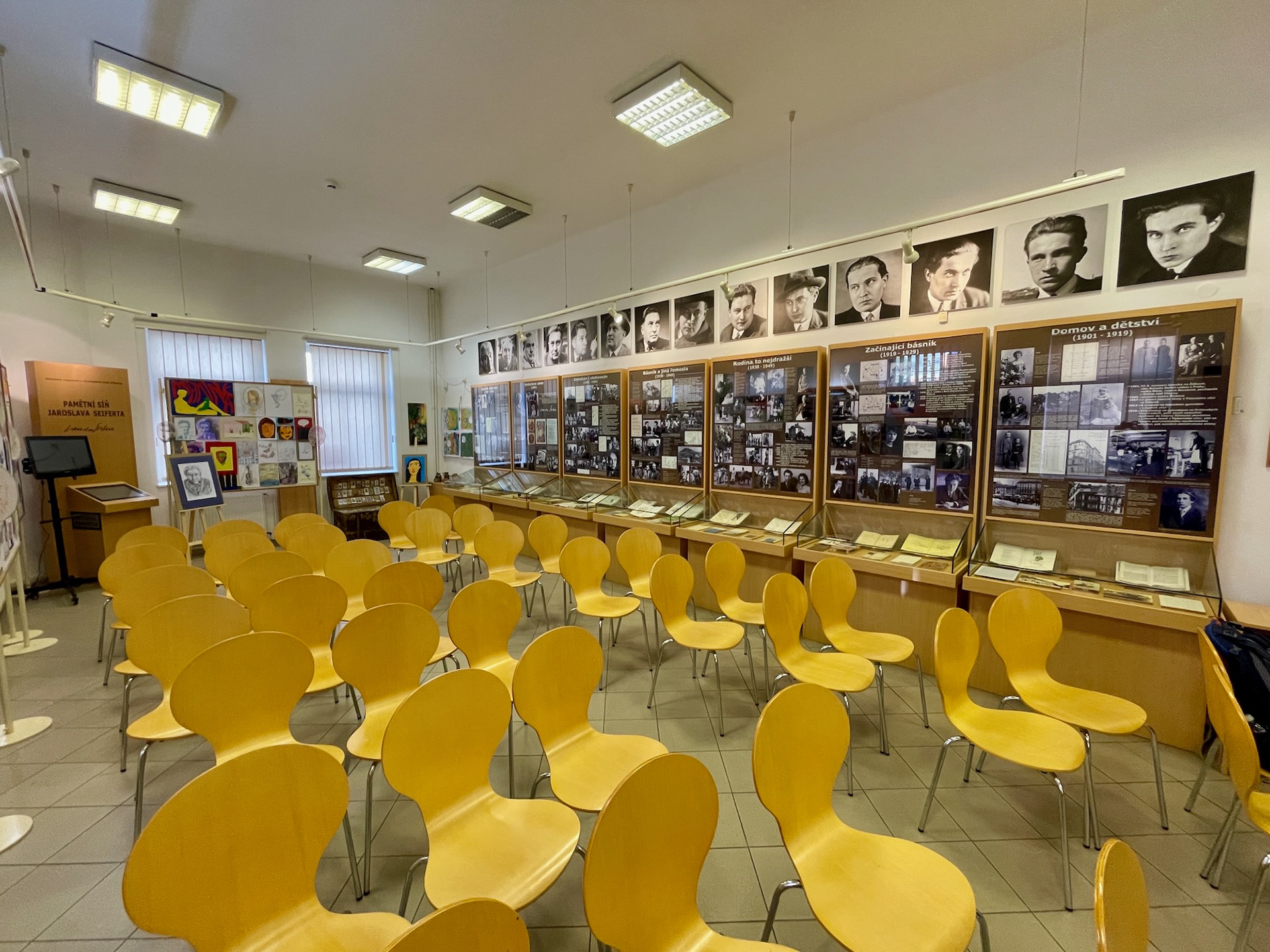 Pamětní síň Jaroslava Seiferta - Městské muzeum v Kralupech