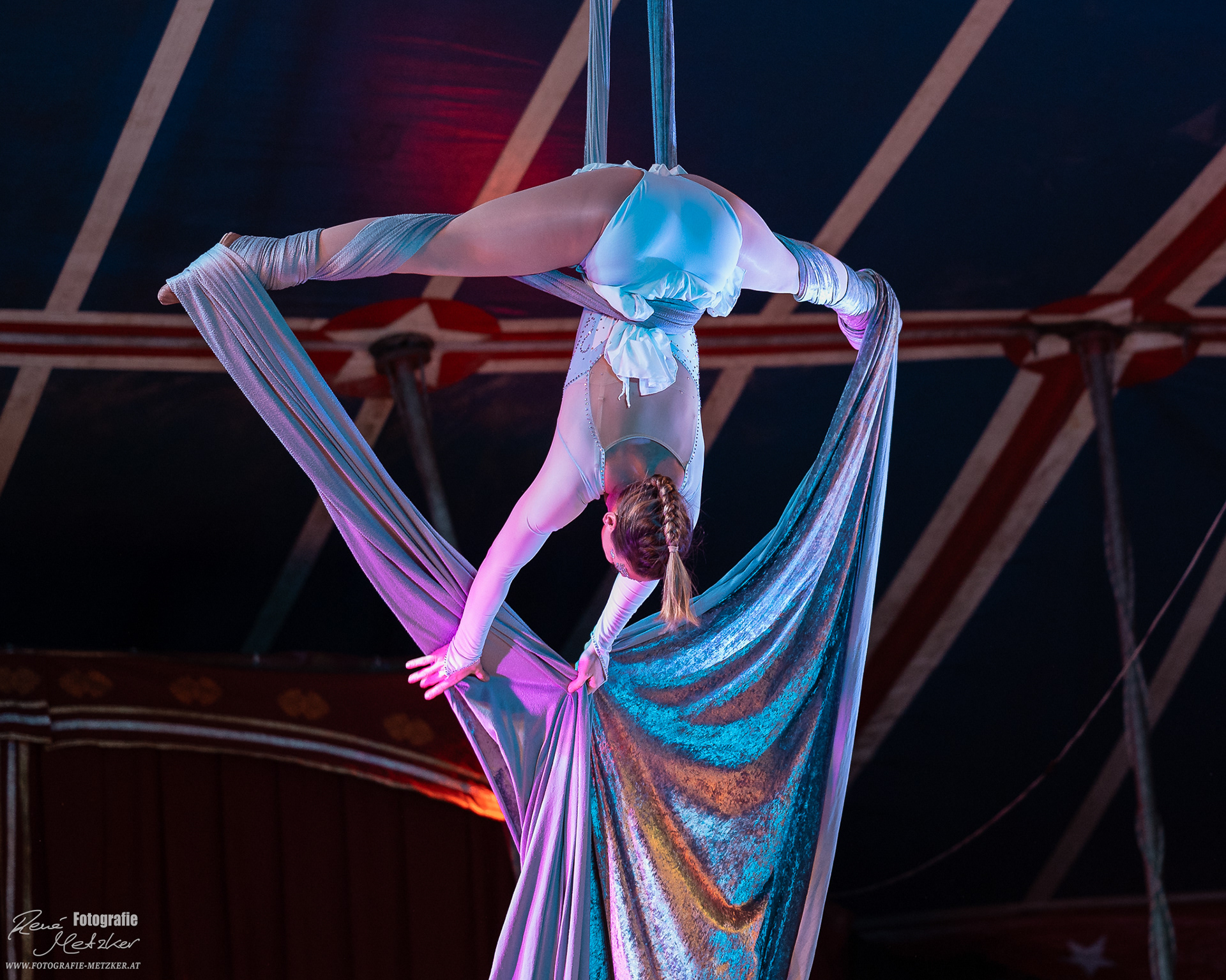 Andrea Veizerova - Wintercircus 2022