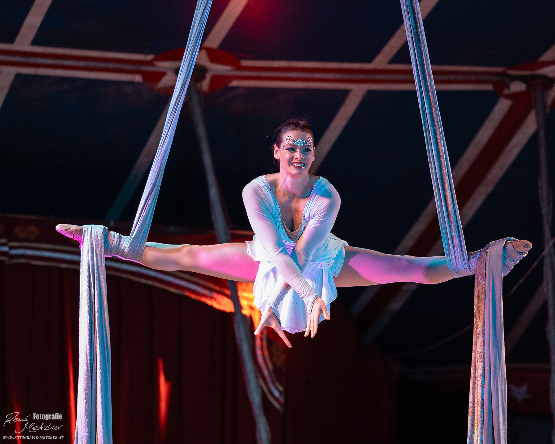 Andrea Veizerova - Wintercircus 2022