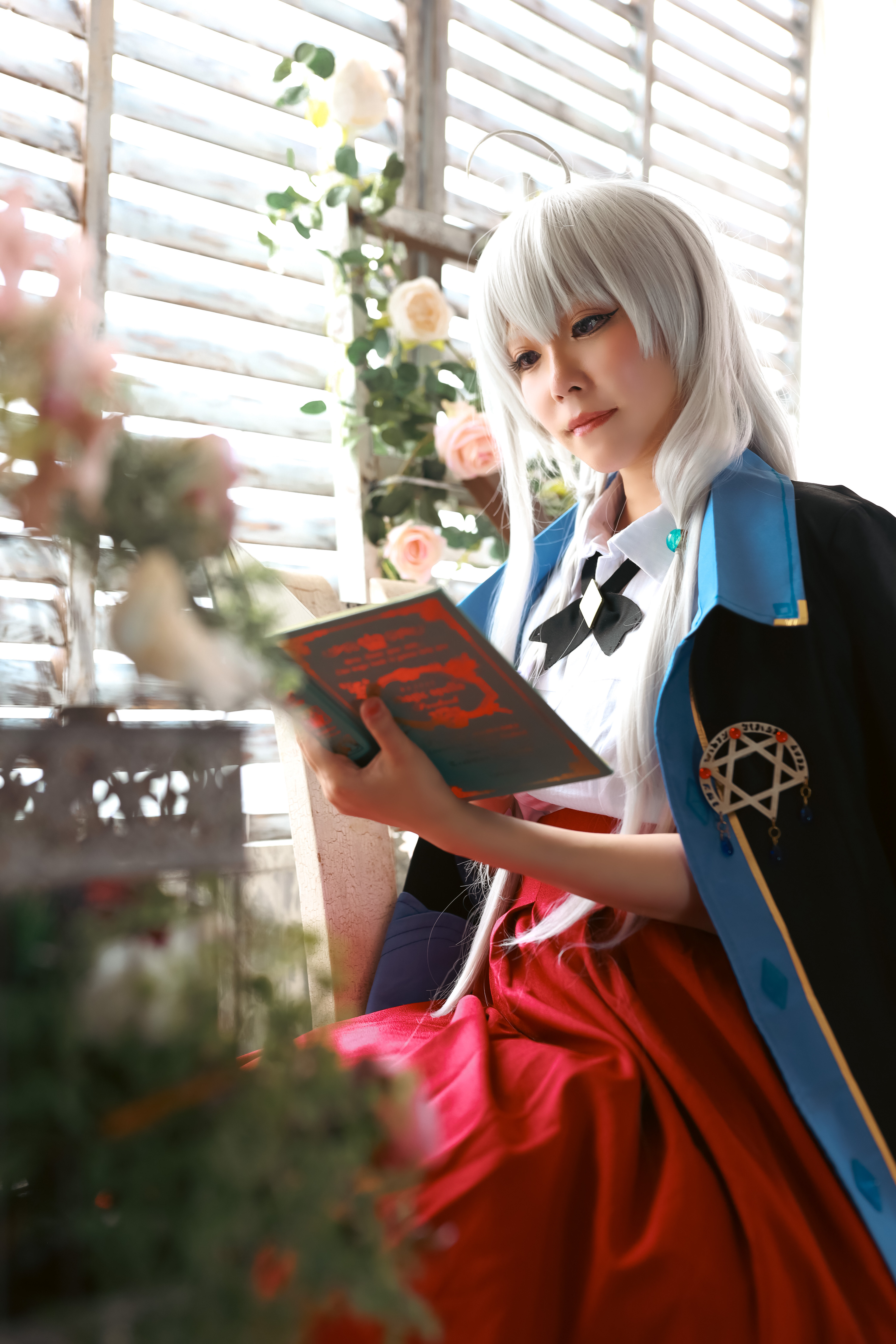 魔女の旅々 / イレイナ(4巻表紙)