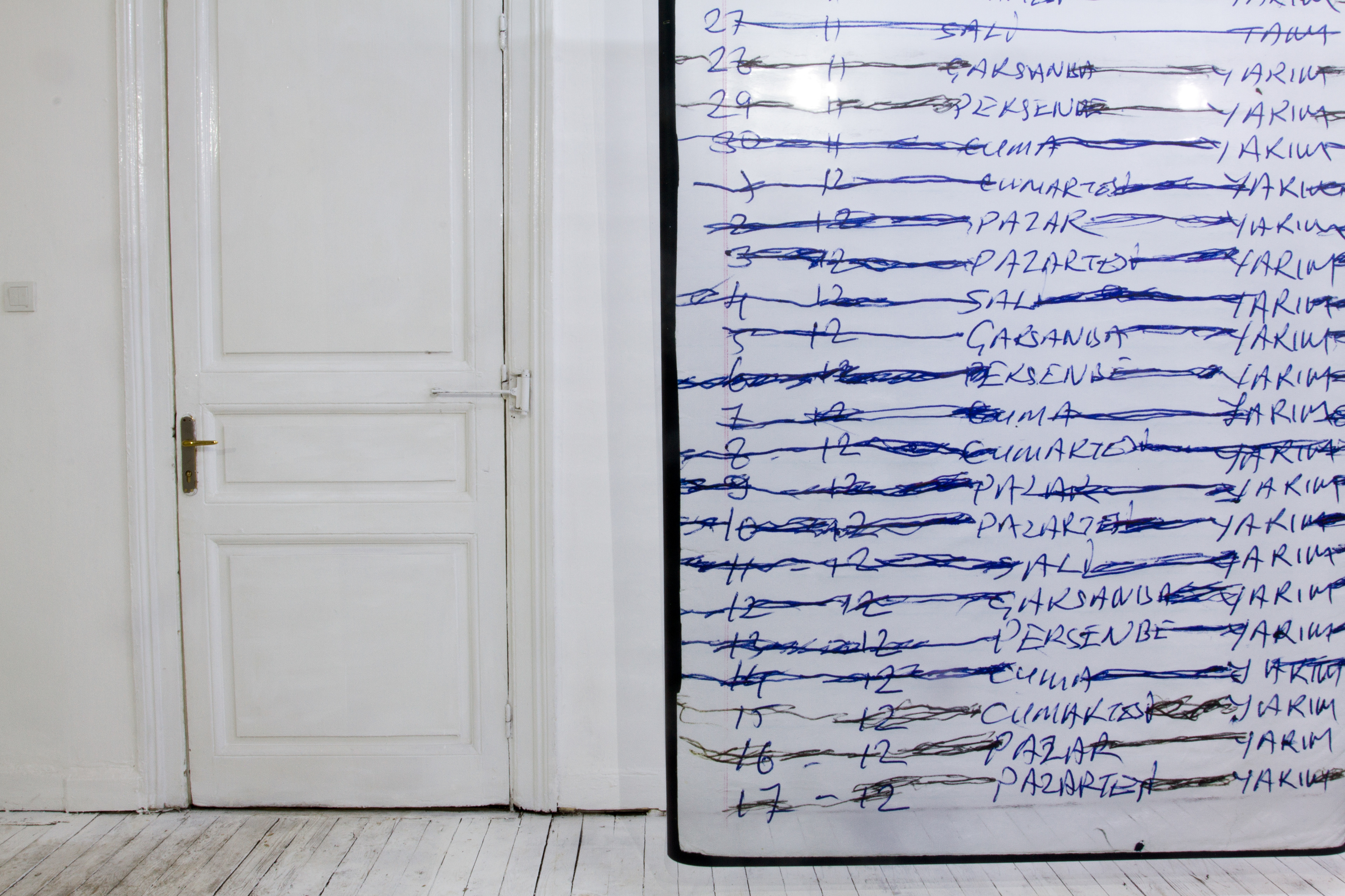 Print on transparent mica, 300x120 cm
