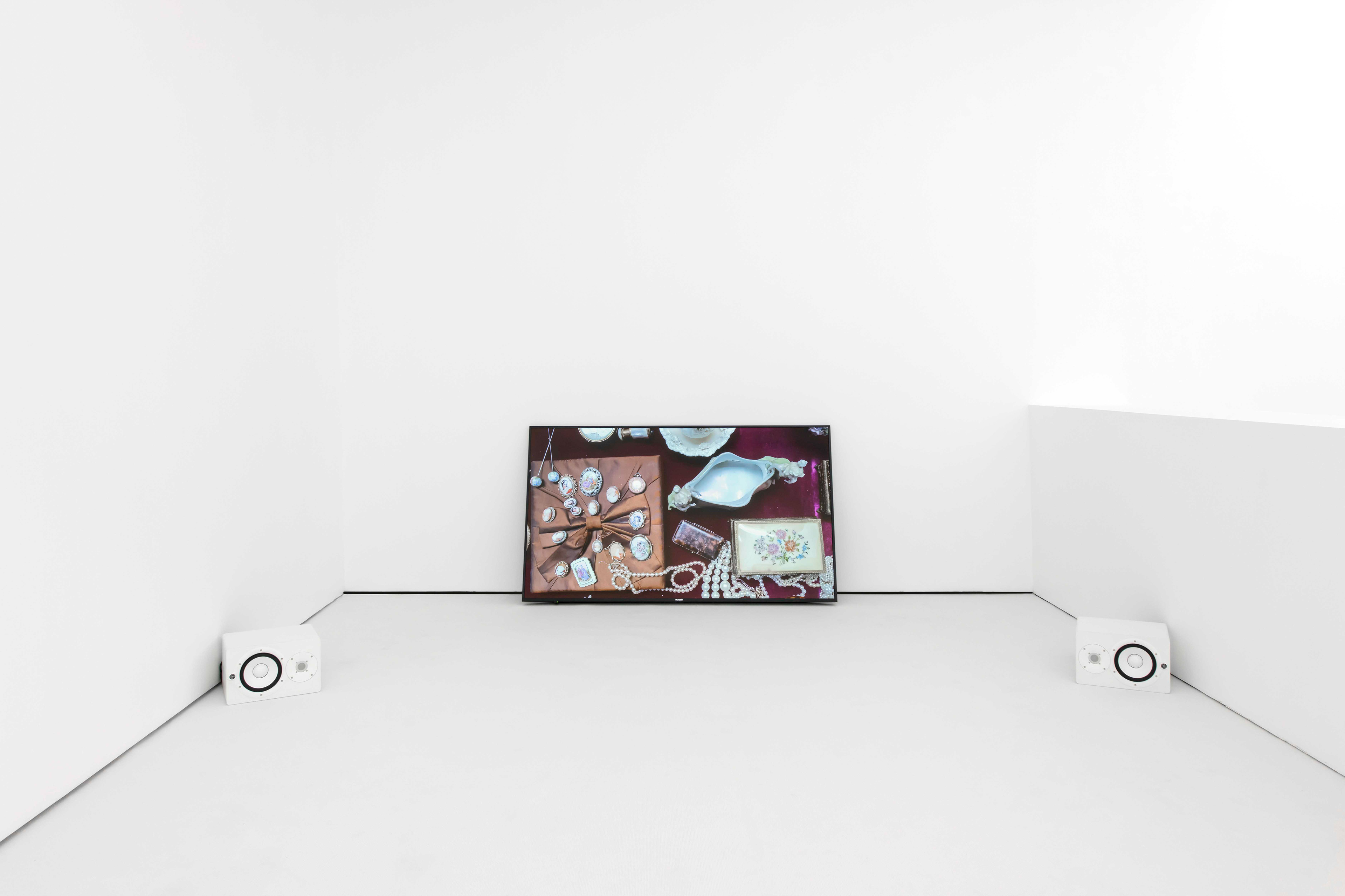 “FLASCHENPOST: I OWE YOU THE TRUTH IN PAINTING AND I WILL TELL IT TO YOU” 2020, 21’’46’