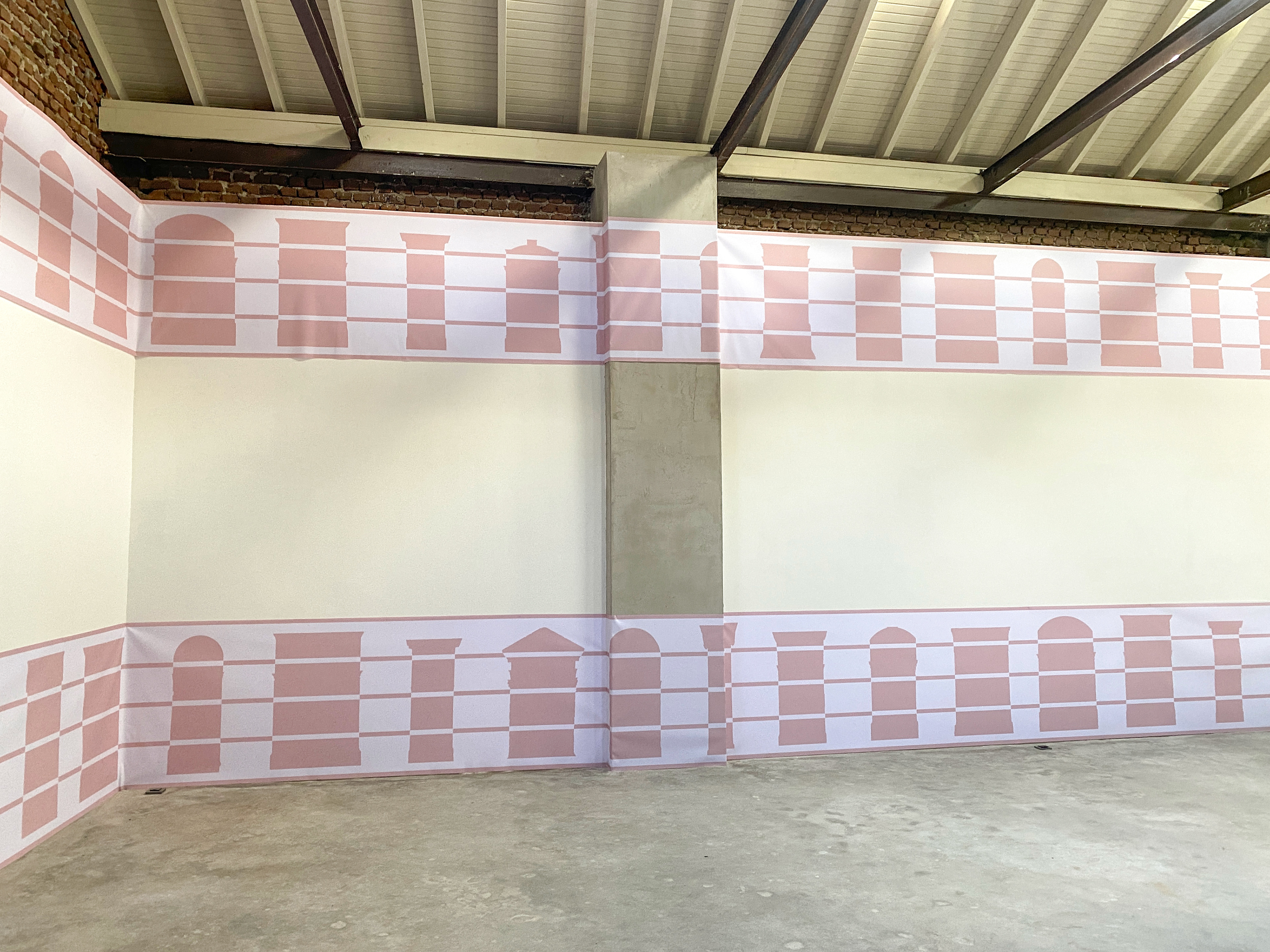“FLATLY FLUTED HORIZONTALLY FORMATED ORDERS,” 2021, digital print on canvas, 100x2000 cm, two pieces