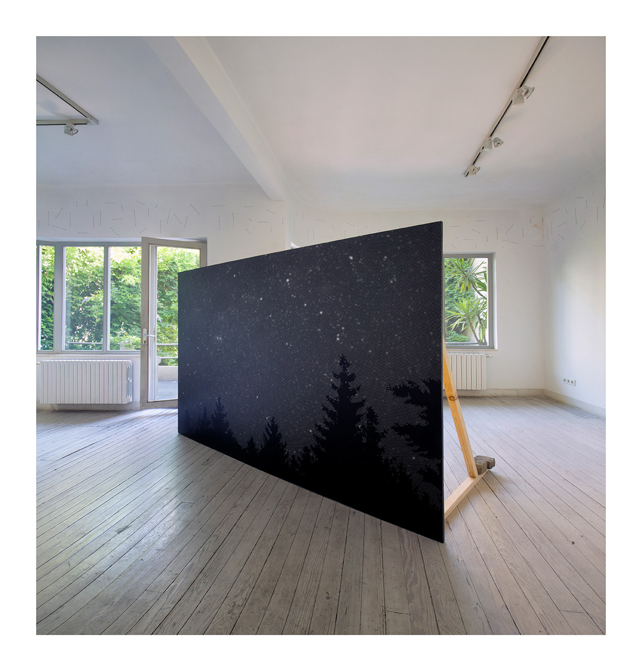 “Support Sky” 2017, digital vinyl print on melamine board, 250 x 170cm