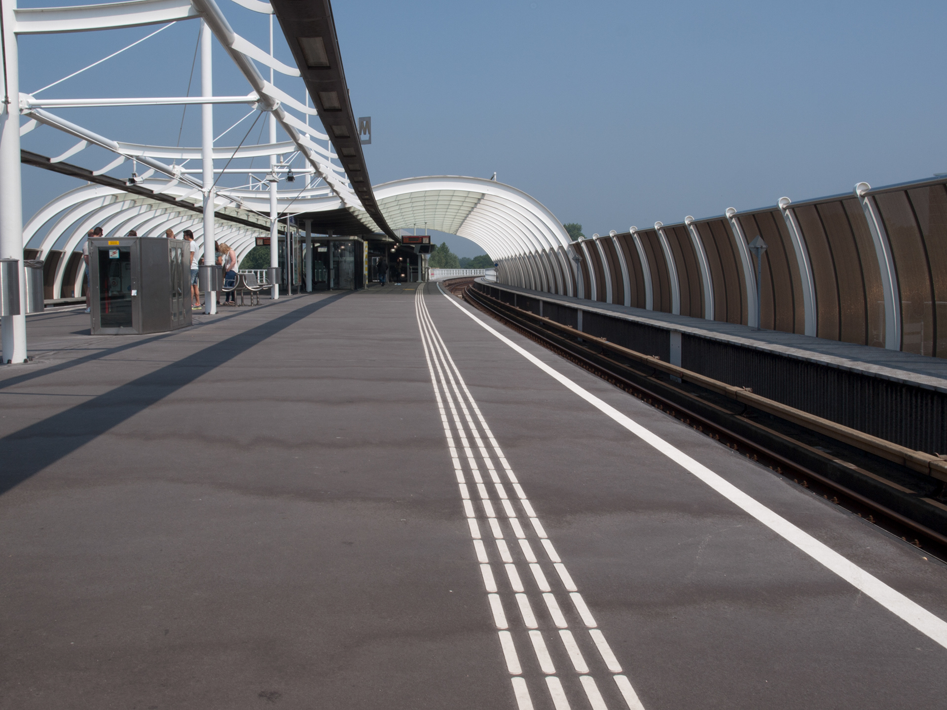 station Vijfsluizen