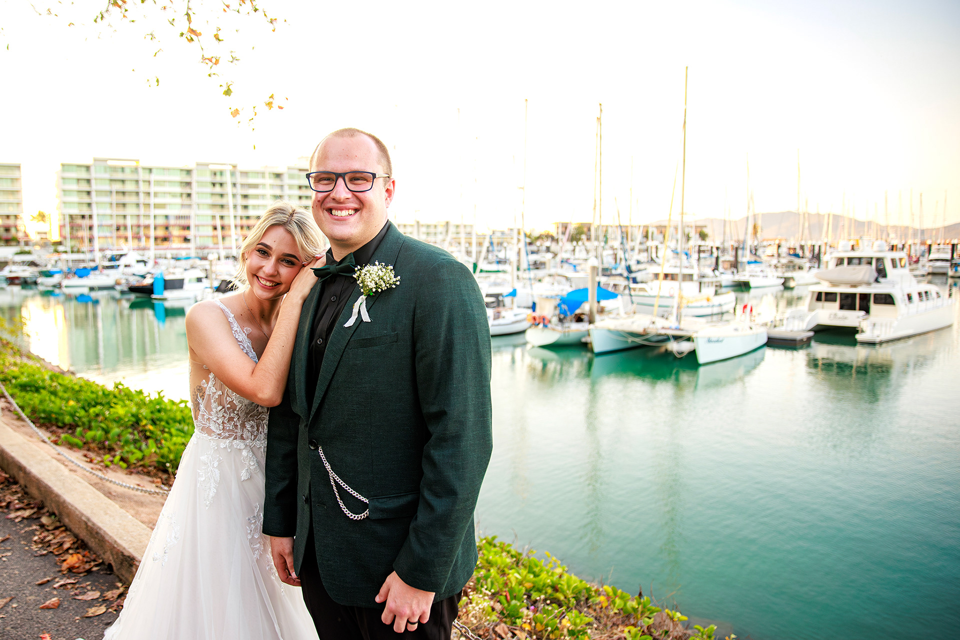 wedding bride and groom over marina