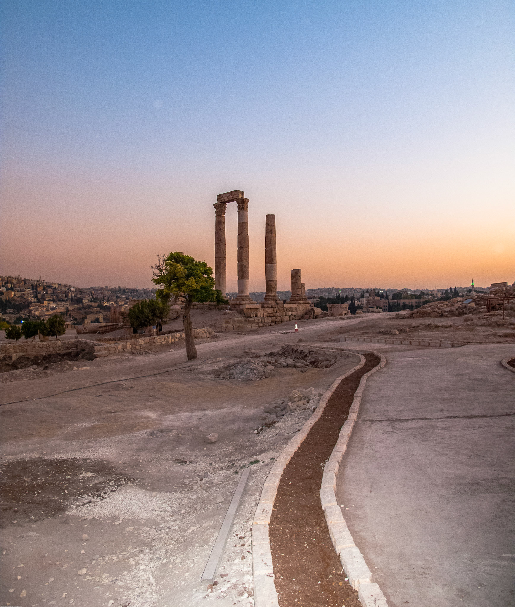 Citadel in the centre of Amman August 2009