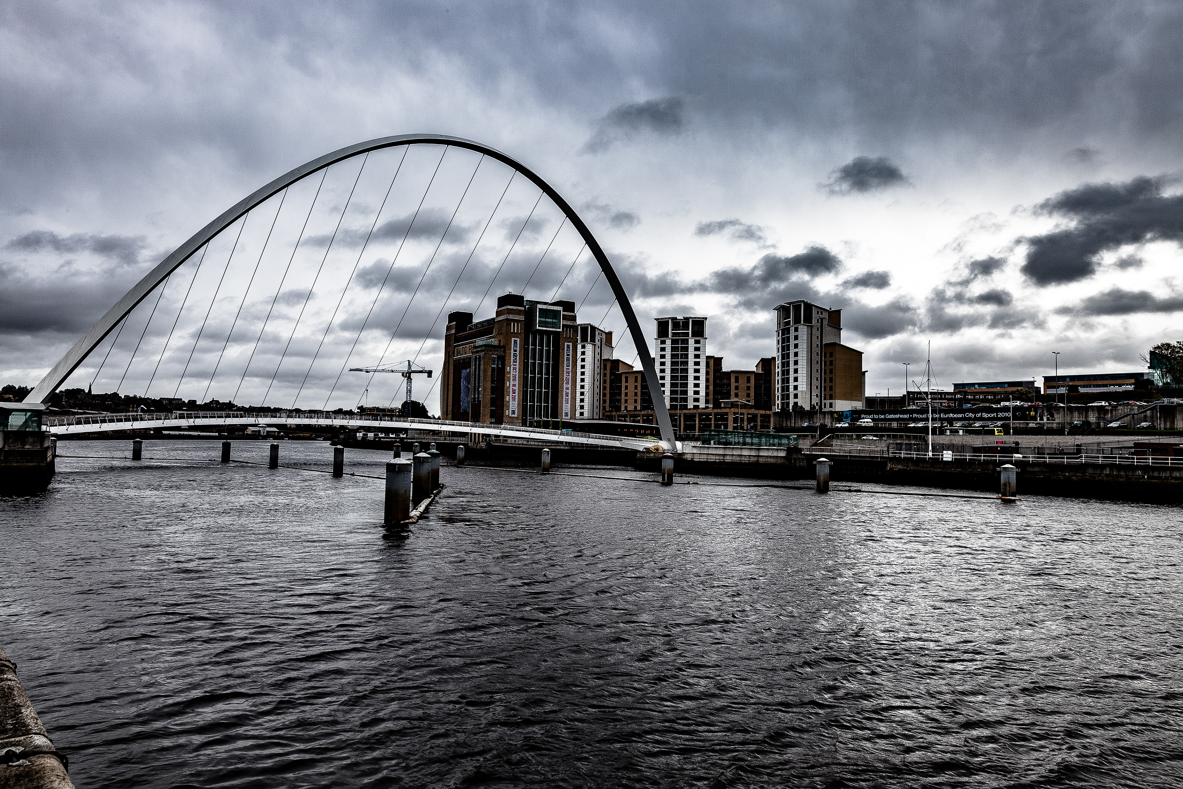 Millennium Bridge with the Baltic Museum behind  