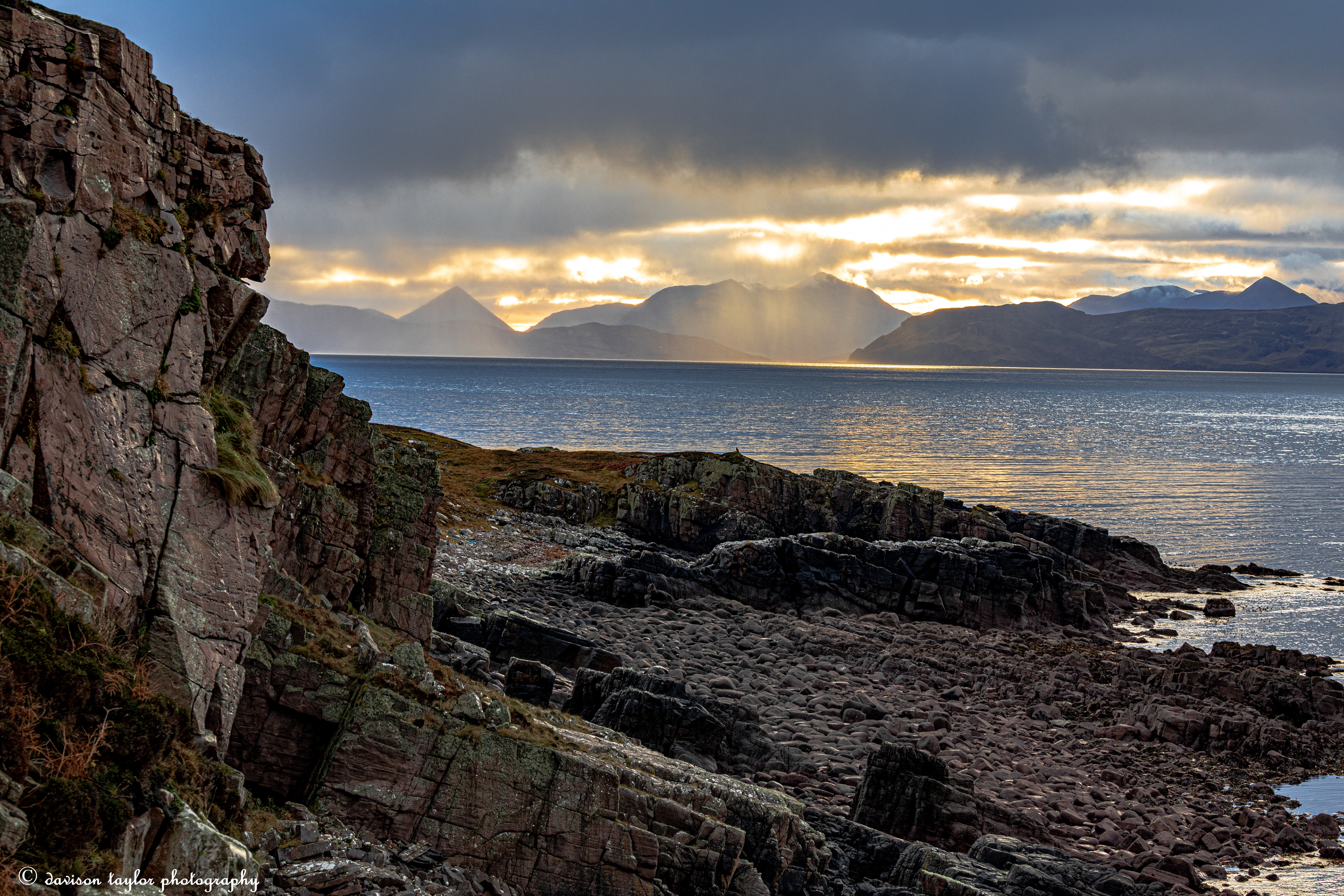 Moods of The Inner Sound from Lonbain