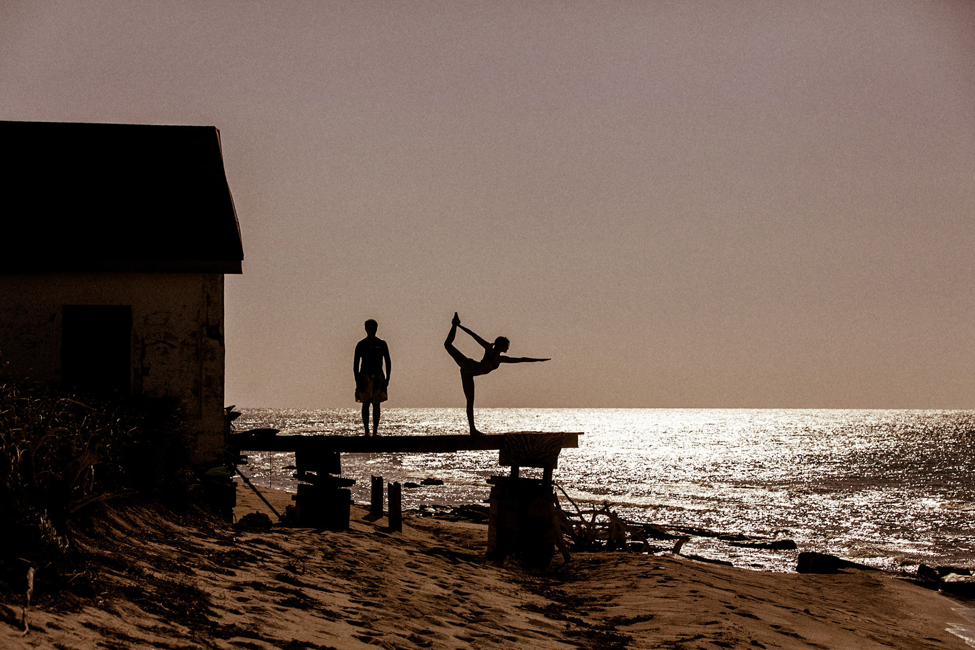 Off the coast of Key West, Florida are the Dry Tortugas where we photographed these adventure engagement portraits. Photography by Jared Platt, Platt Photography.