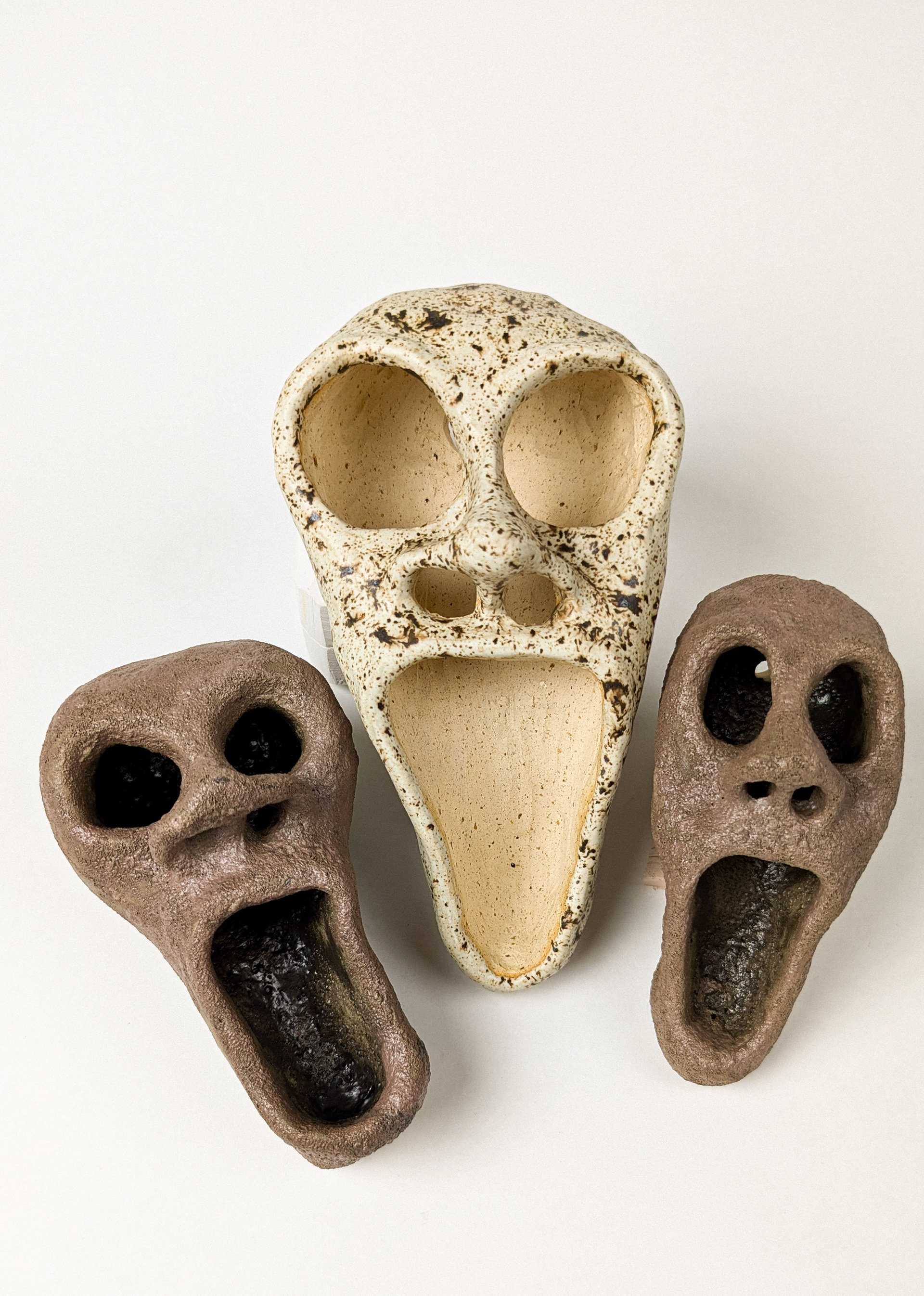 (earthenware)