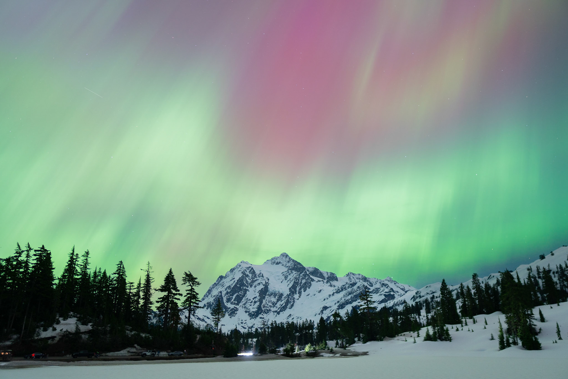 Aurora Borealis over Mt. Shuksan
